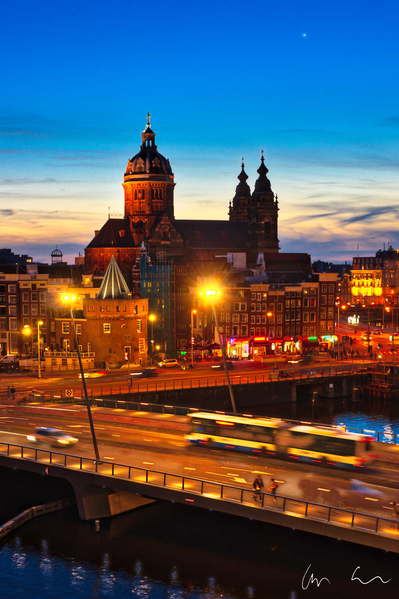 ZEISS Touit 32mm F1.8 sample photo. Amsterdam at sunset photography