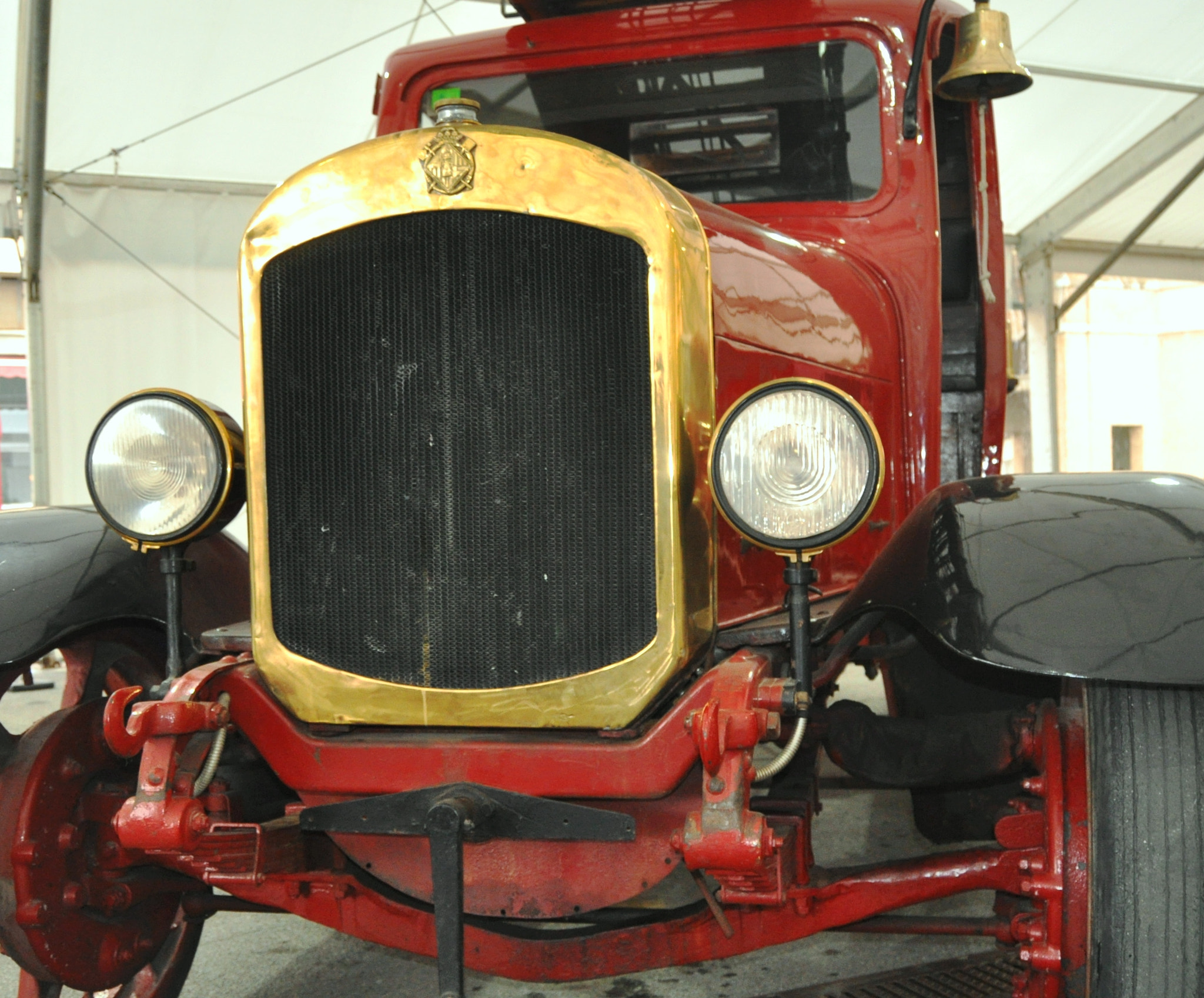 Nikon D5000 sample photo. Ford v8 - bt7 photography