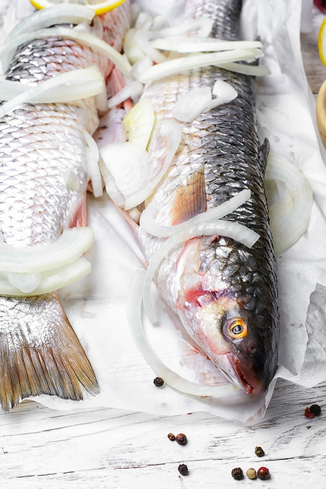 Nikon D7100 + Nikon AF-S Nikkor 50mm F1.8G sample photo. Two raw fish photography