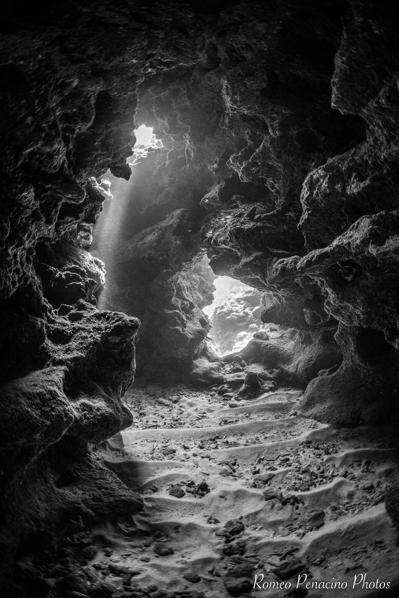 Nikon D600 sample photo. Grand cayman, devil's grotto photography
