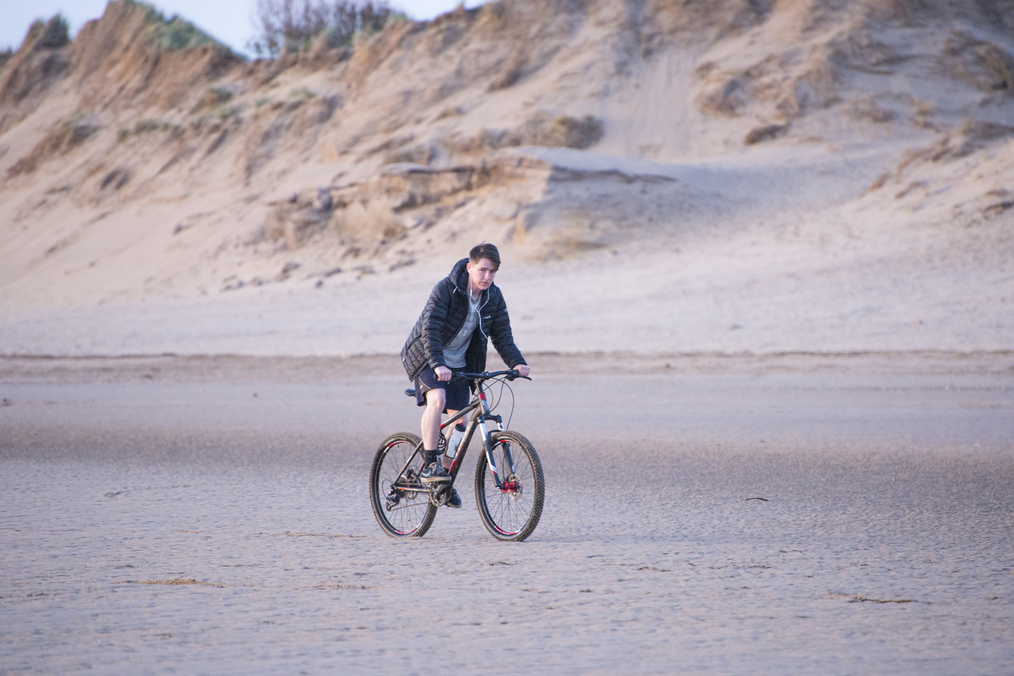 Nikon D600 sample photo. Evening cyclist (1) photography