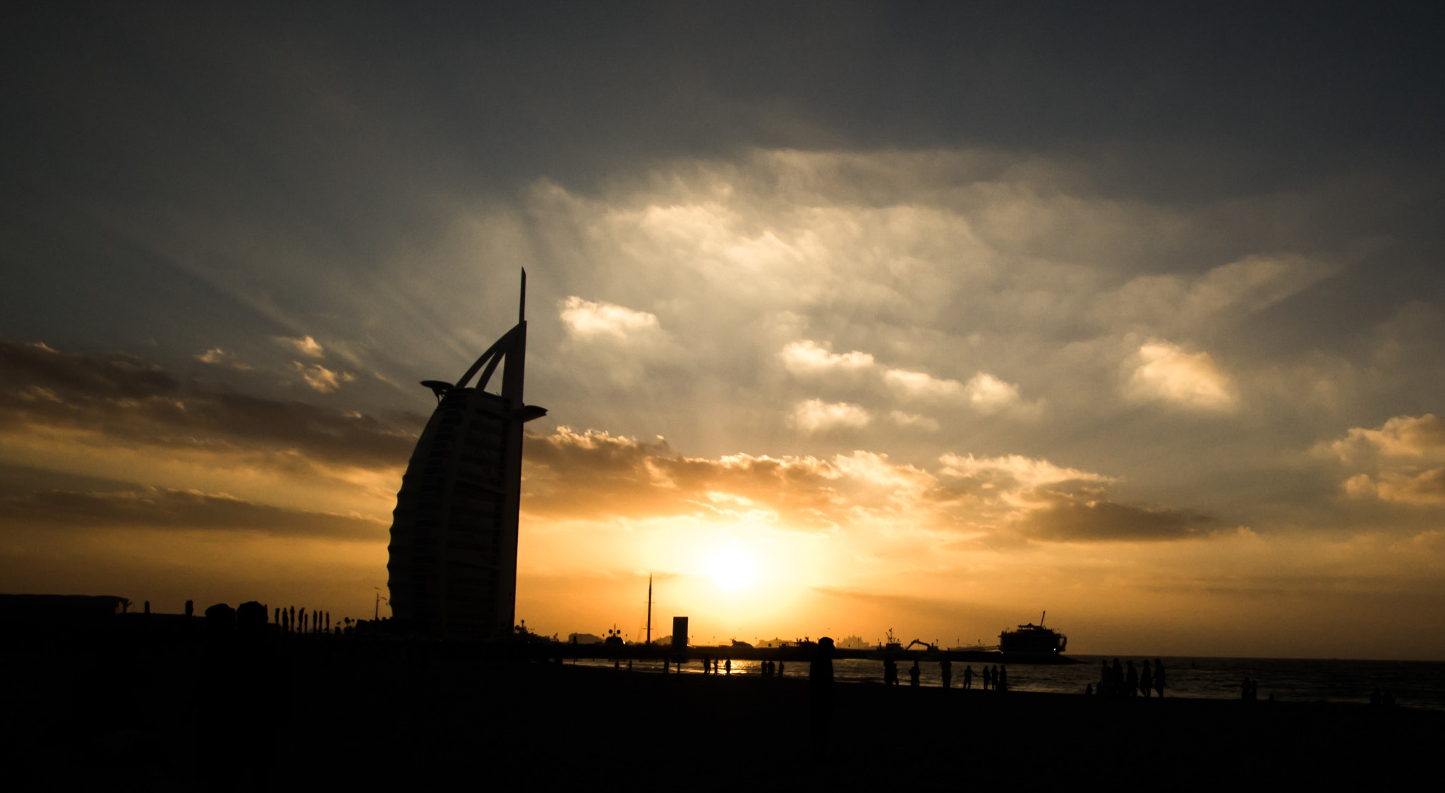 Nikon D3100 + Sigma 10-20mm F3.5 EX DC HSM sample photo. Burj al arab photography