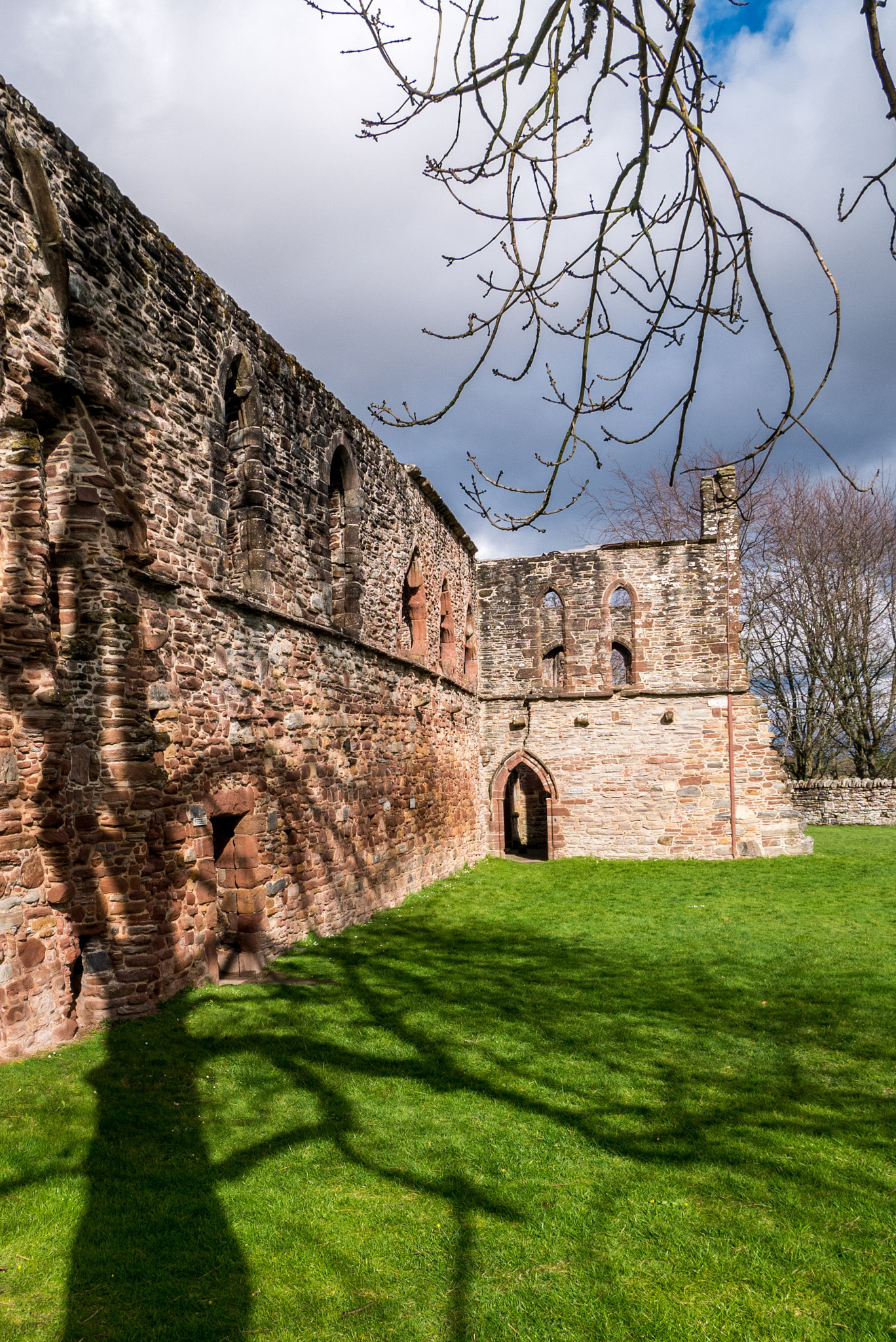 Panasonic Lumix DMC-G85 (Lumix DMC-G80) sample photo. Beauly priory  photography