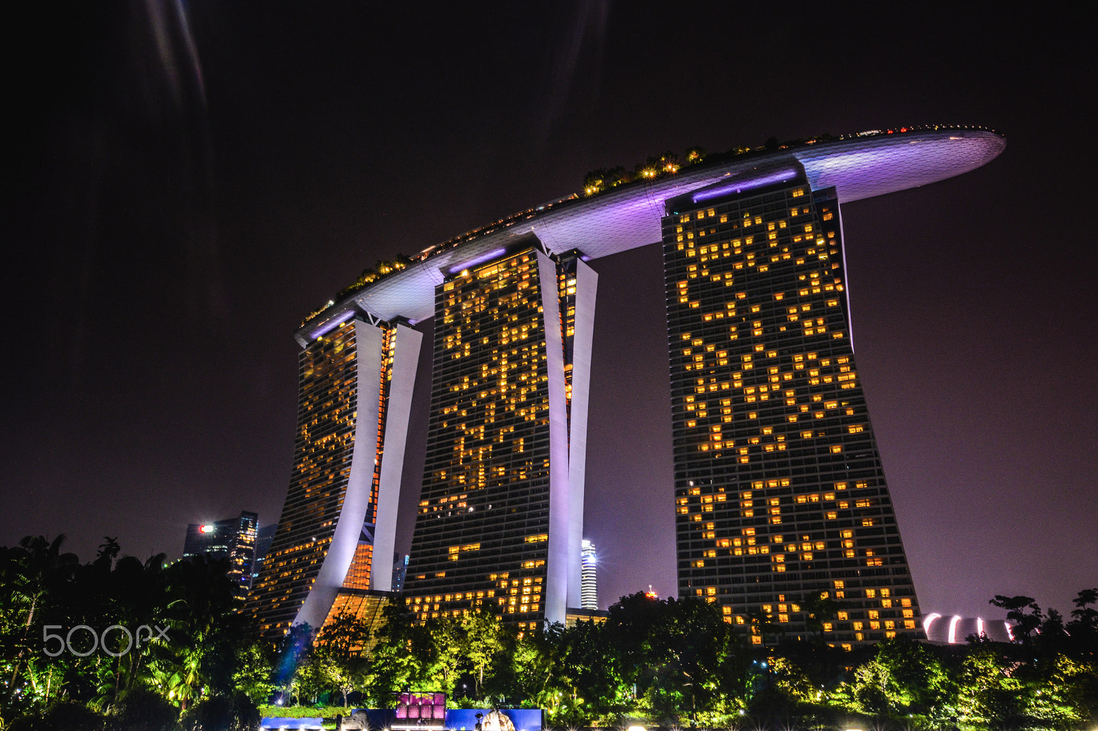 Sigma 10-20mm F3.5 EX DC HSM sample photo. Marina bay sands resort photography