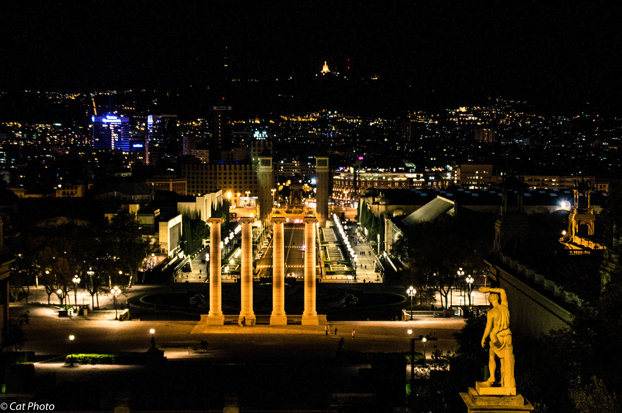 Nikon D3200 sample photo. Spain square (barcelona) photography