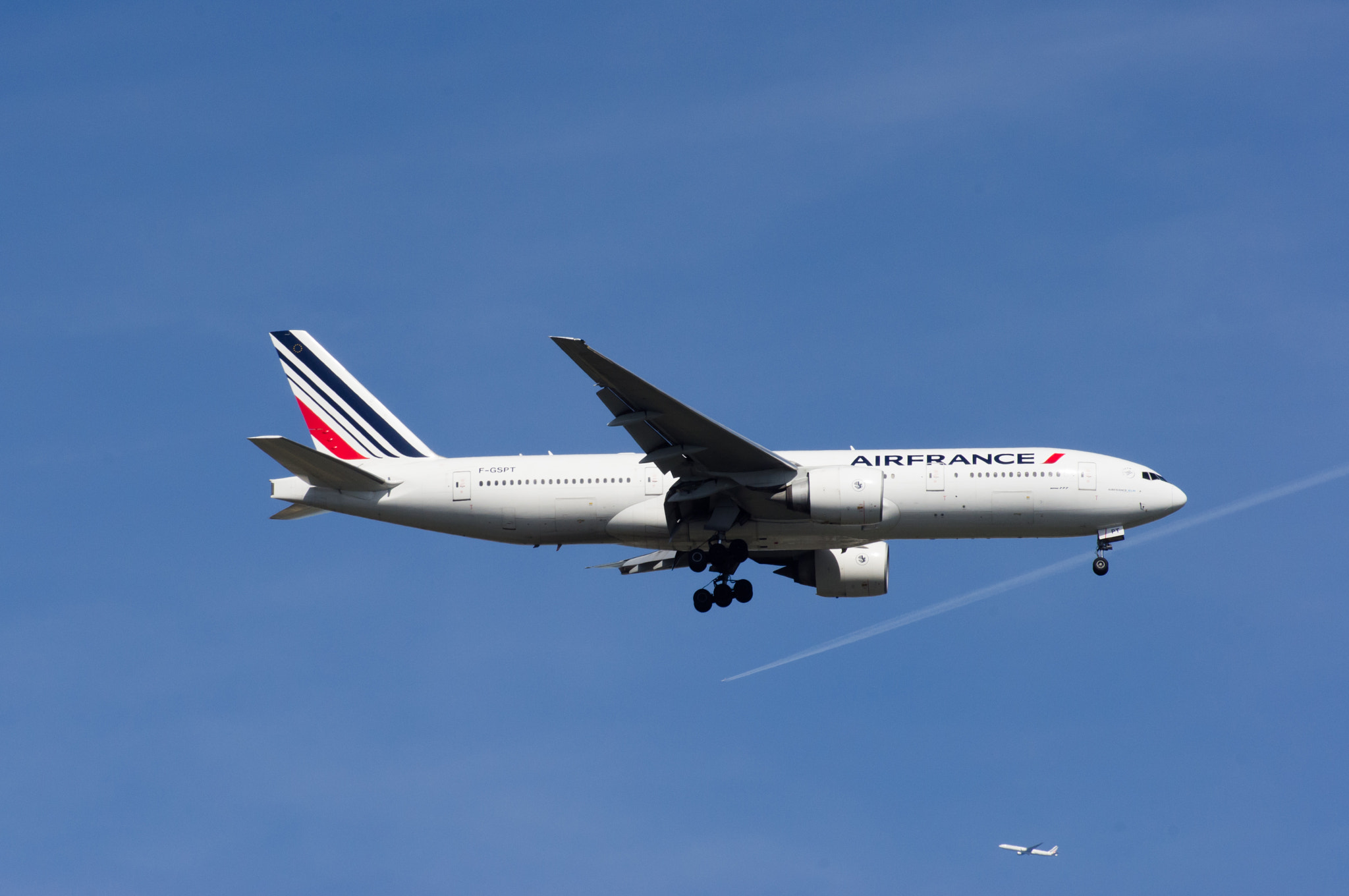 Pentax K-r sample photo. Air france 777-200er photography