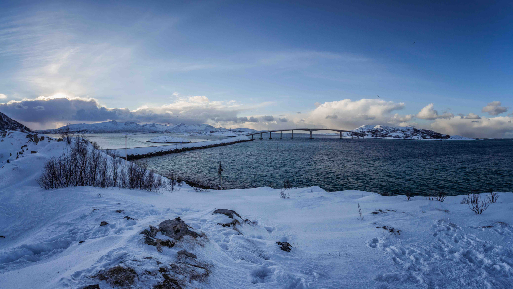 Canon EF-S 10-22mm F3.5-4.5 USM sample photo. Bridge in snow~! photography