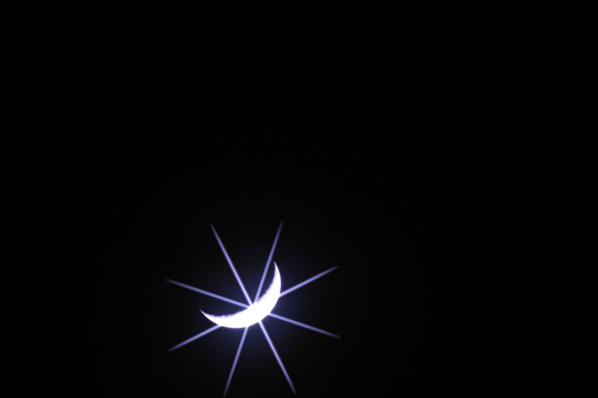 AF Zoom-Nikkor 75-300mm f/4.5-5.6 sample photo. Starry moon photography
