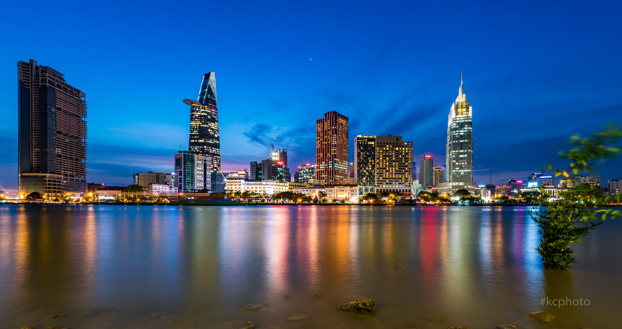 Pentax K-1 sample photo. Saigon night photography