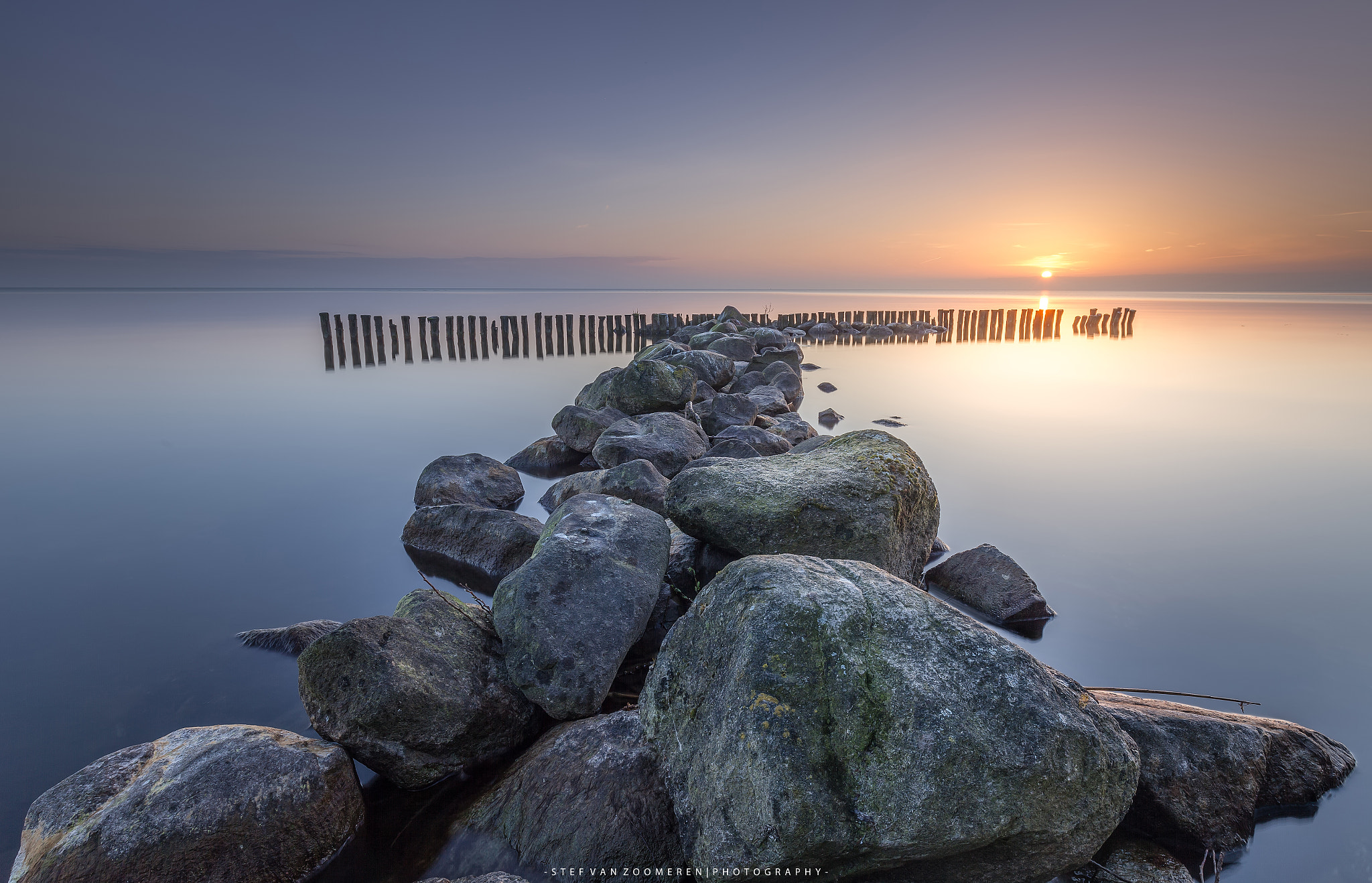 Canon EOS 5D Mark II + Canon EF 16-35mm F4L IS USM sample photo. Sunrise enkhuizen photography