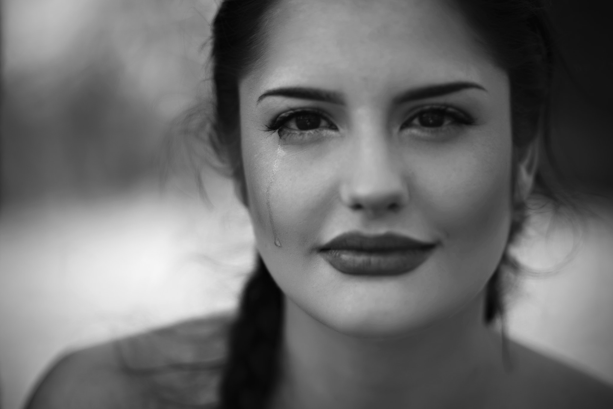 Canon EF 85mm F1.8 USM sample photo. One tear photography