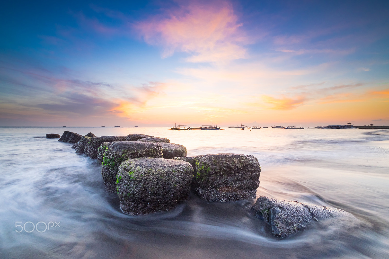 Fujifilm XF 10-24mm F4 R OIS sample photo. Matahari terbit beach.jpg photography