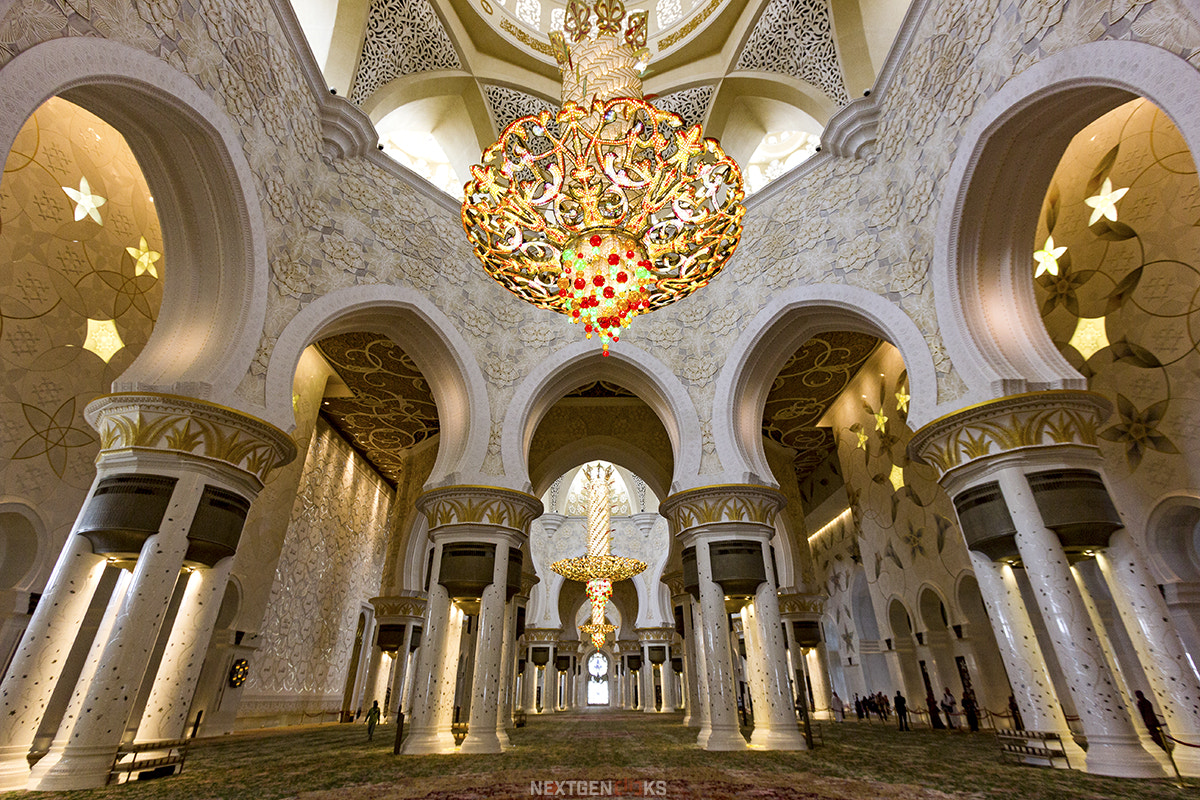 Canon EF-S 10-22mm F3.5-4.5 USM sample photo. Sheikh zayed mosque photography