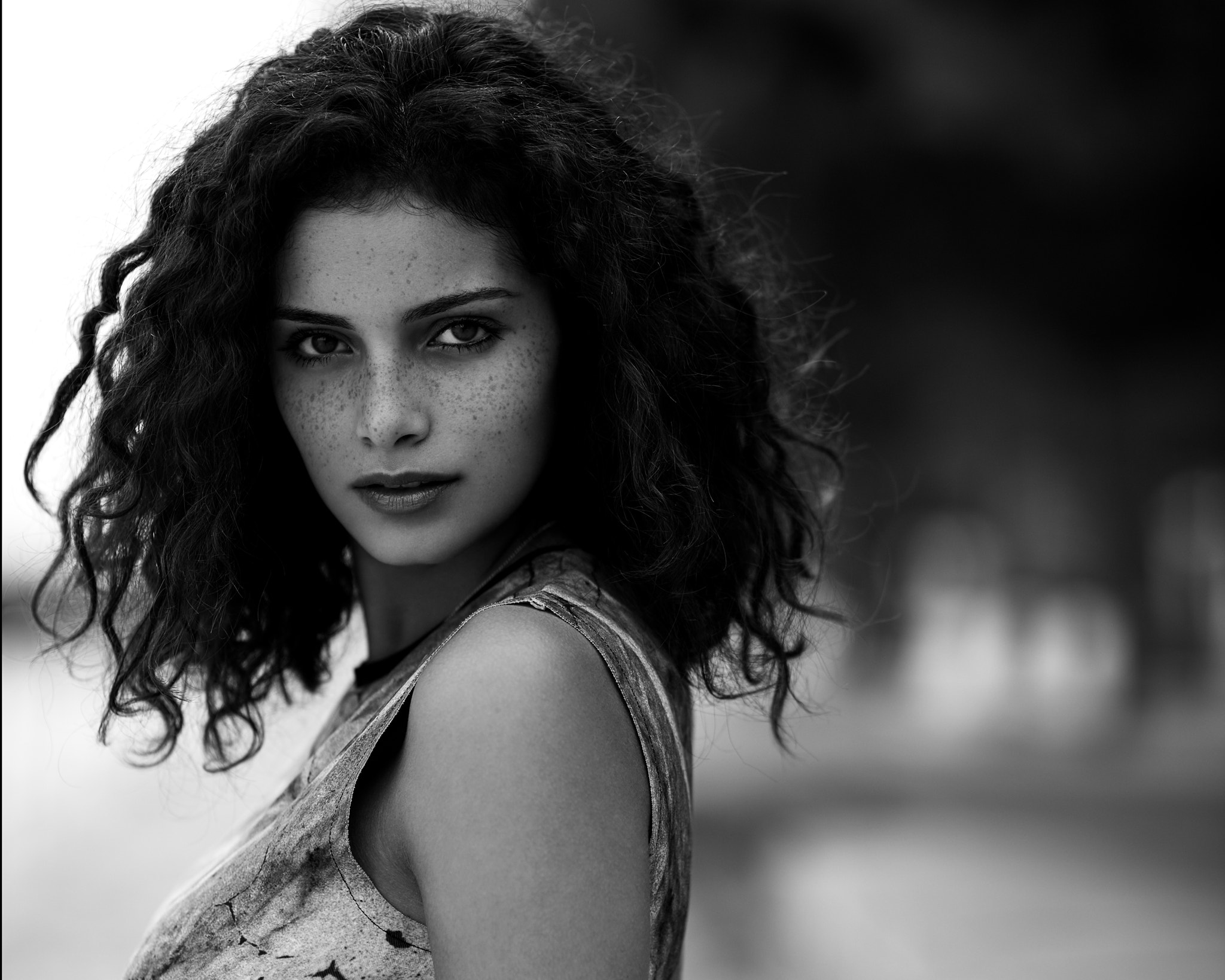 Sigma 85mm F1.4 EX DG HSM sample photo. Damn those eyes photography