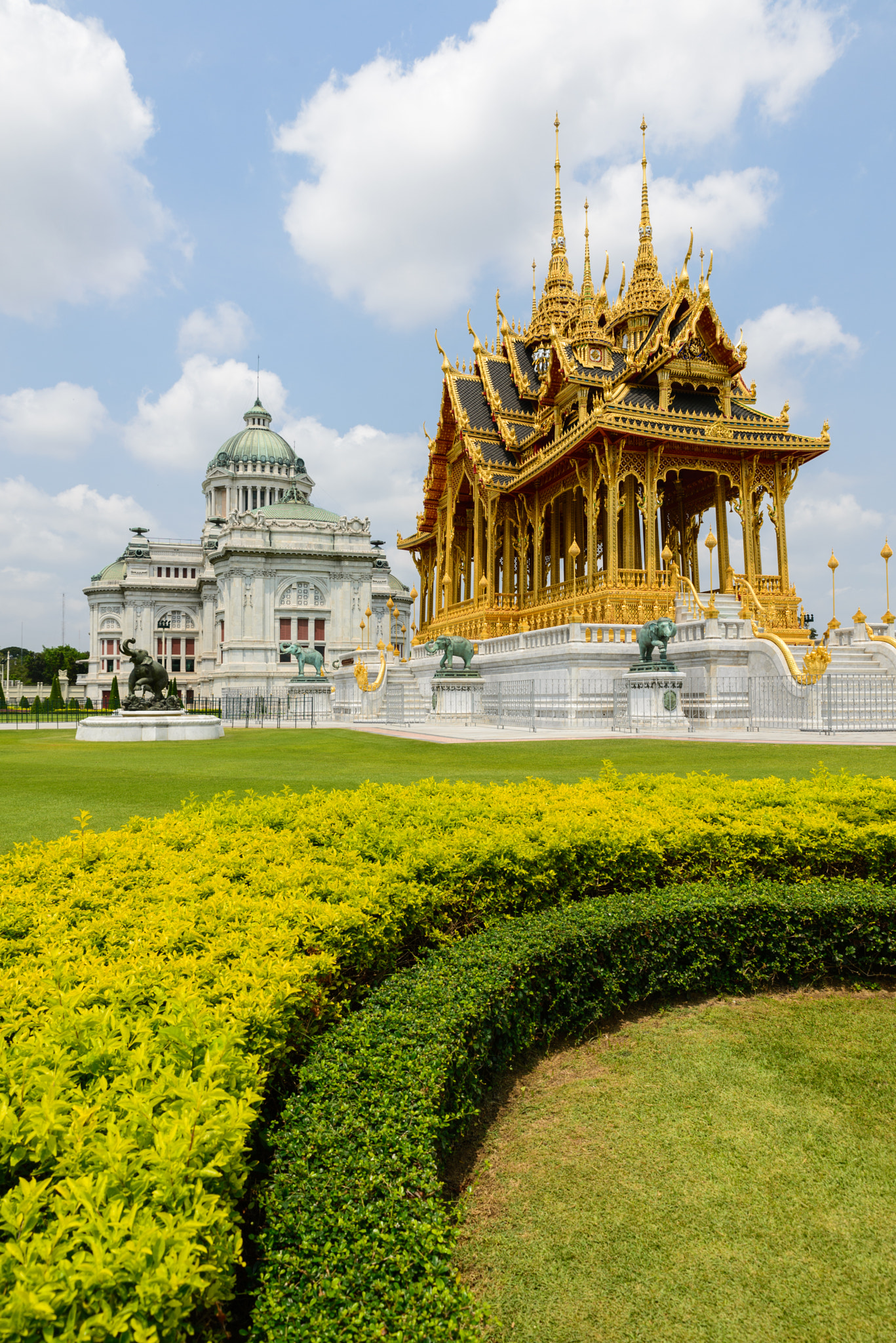 Tamron SP 24-70mm F2.8 Di VC USD sample photo. The ananta samakom throne hal photography