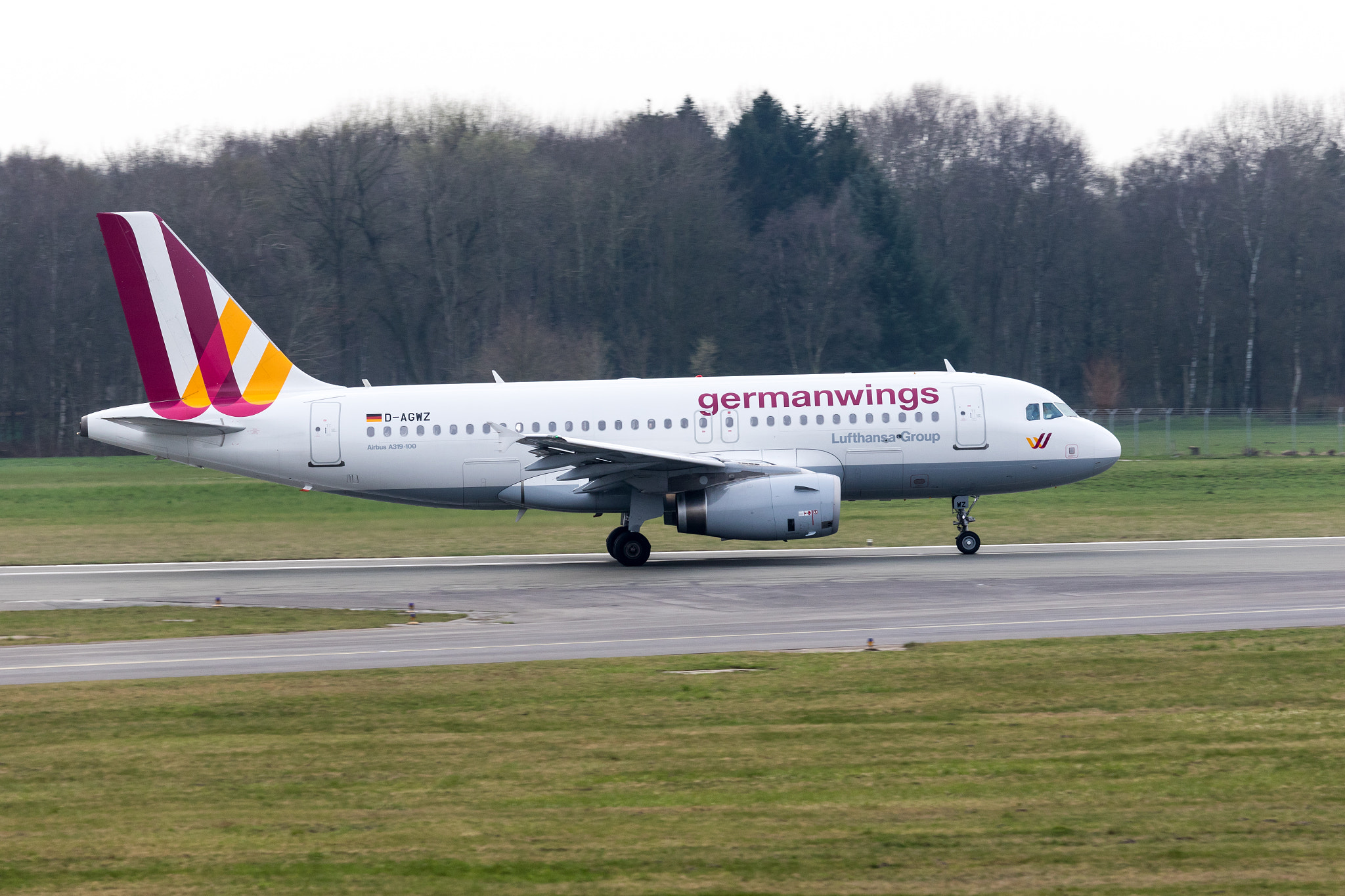 Canon EF-S 55-250mm F4-5.6 IS STM sample photo. Germanwings d-agwz photography