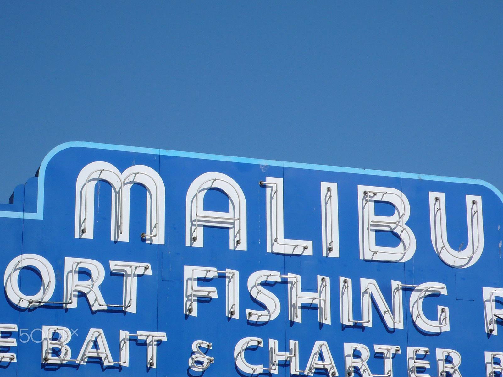 Panasonic DMC-LX2 sample photo. Malibu pier sign photography