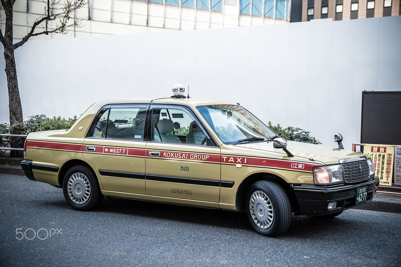 Sony a7 II sample photo. Japanese taxi photography