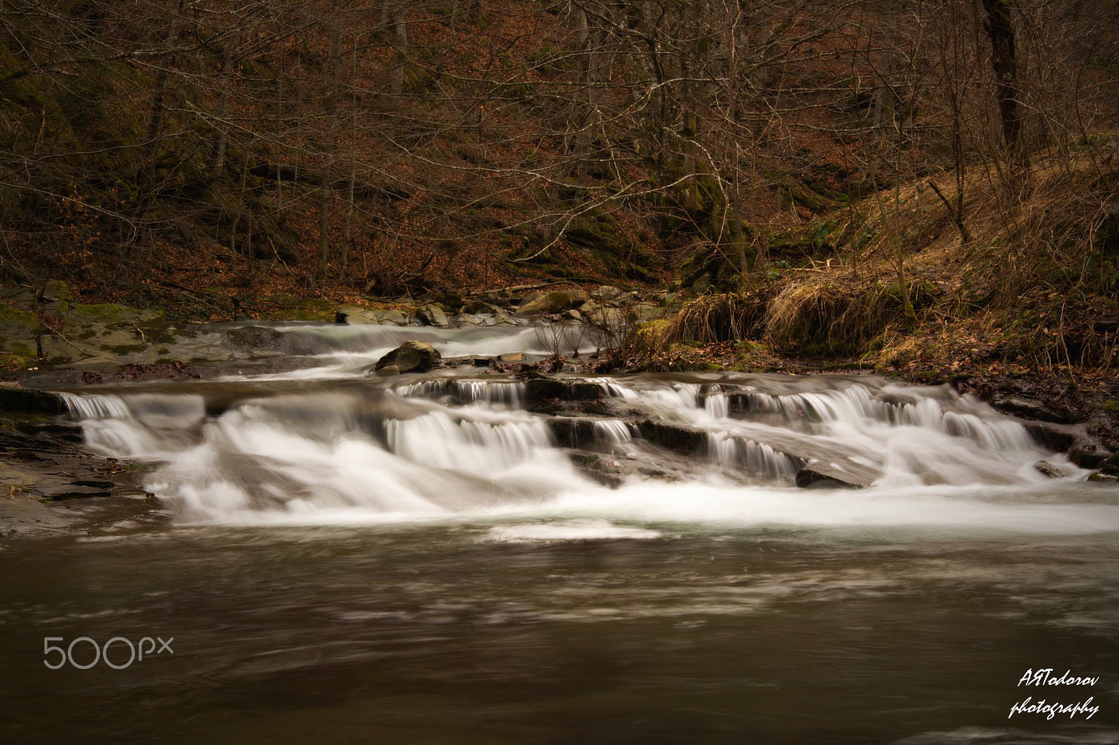 Nikon D5200 + 18.00 - 105.00 mm f/3.5 - 5.6 sample photo. Waterfall photography