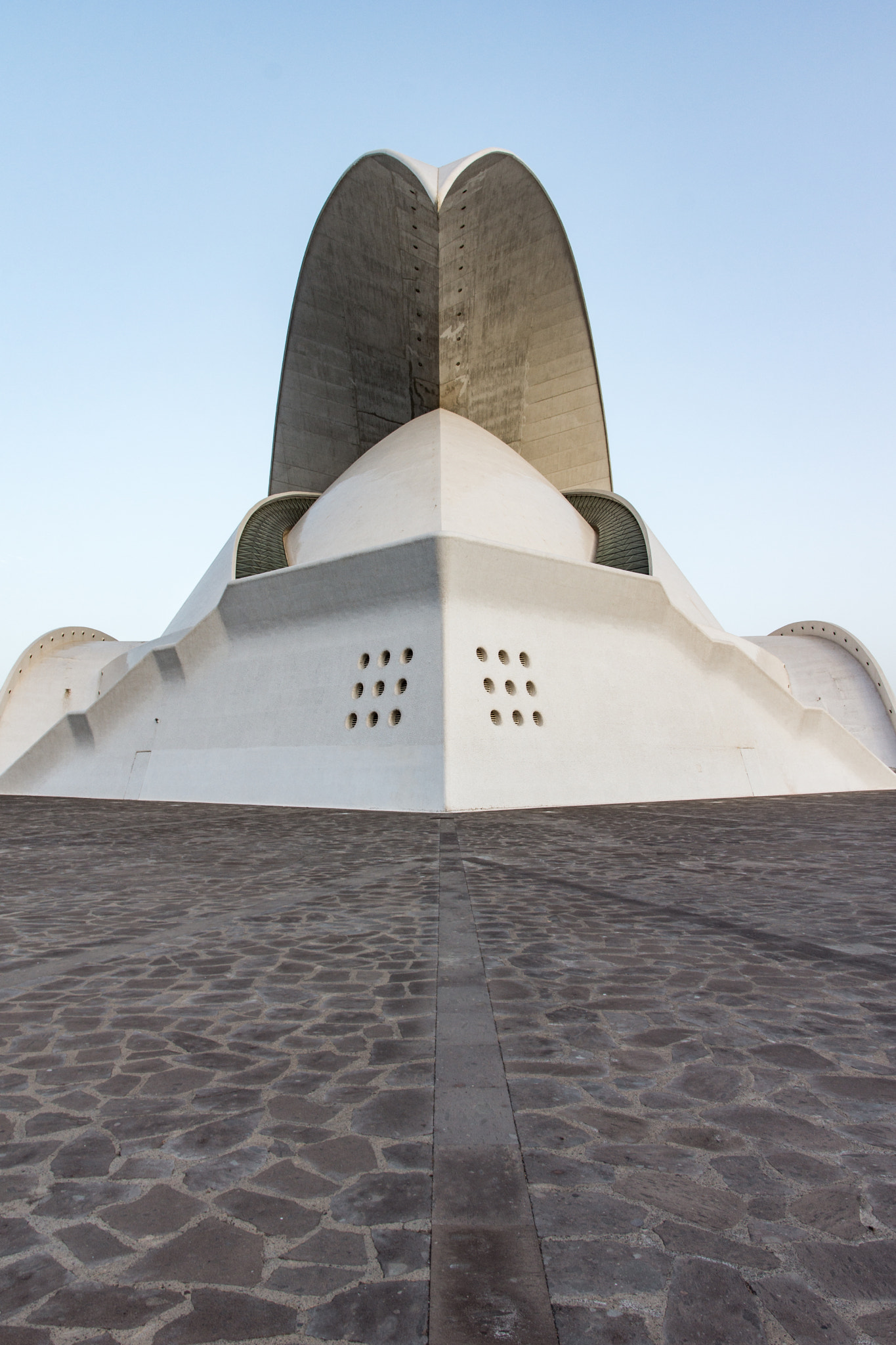 Sony SLT-A65 (SLT-A65V) sample photo. Auditorio de tenerife - la nave photography