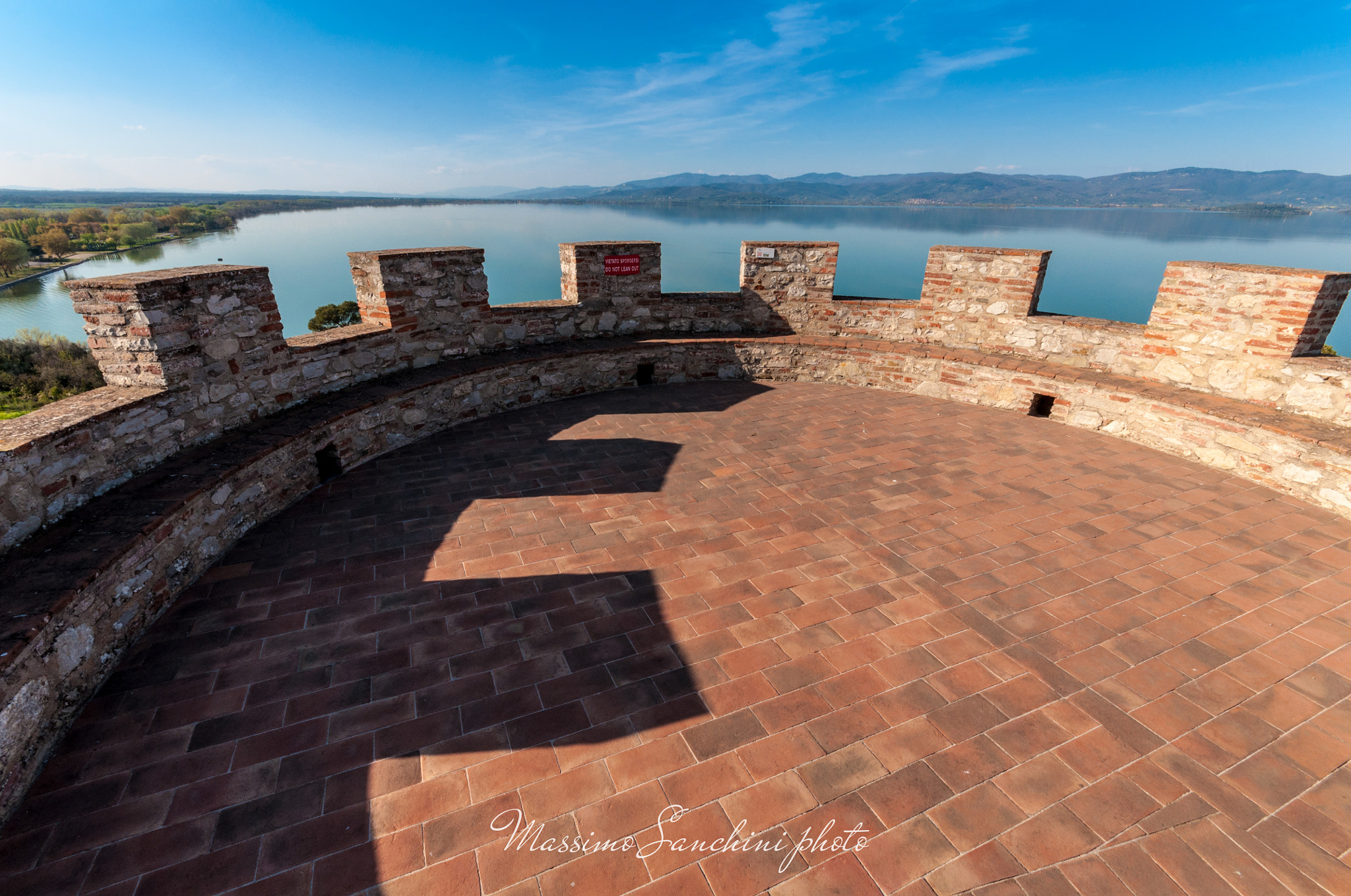 Sigma 10-20mm F4-5.6 EX DC HSM sample photo. Castiglione del lago (italia) photography