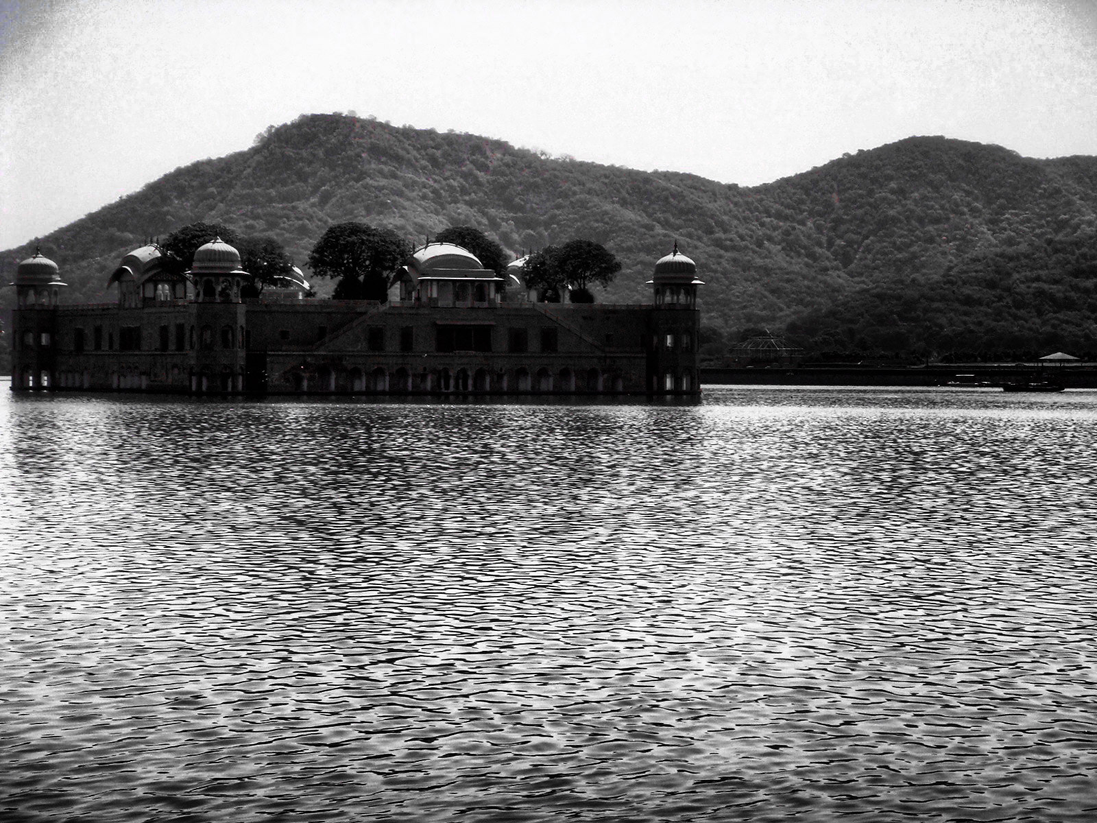 Sony DSC-T200 sample photo. Jalmahal photography
