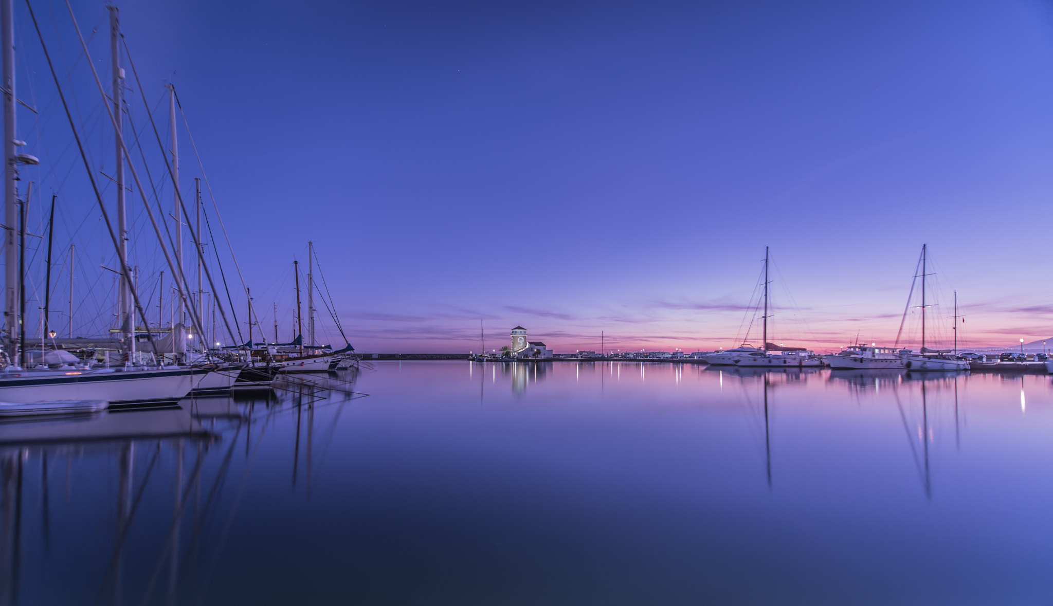 Nikon D750 + Nikon AF-S Nikkor 14-24mm F2.8G ED sample photo. Puerto almerimar photography