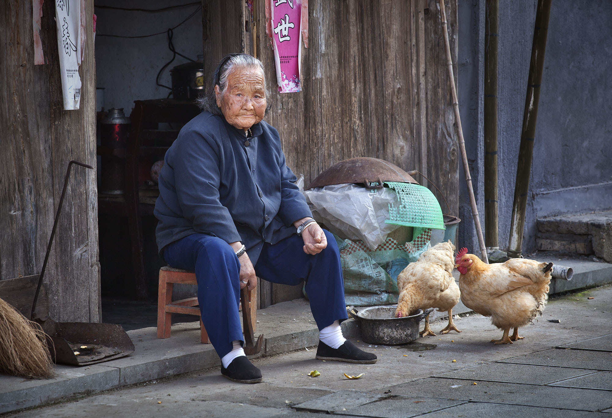 Canon EF 70-200mm F4L USM sample photo. The village family photography
