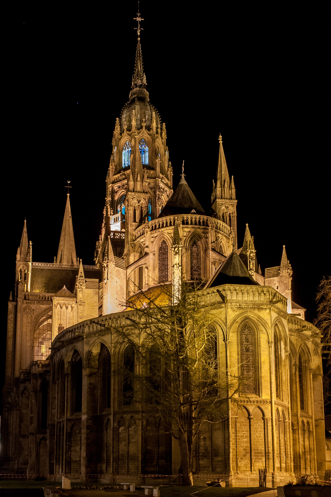 Canon EOS 450D (EOS Rebel XSi / EOS Kiss X2) sample photo. Cathédrale de bayeux, normandie, france photography