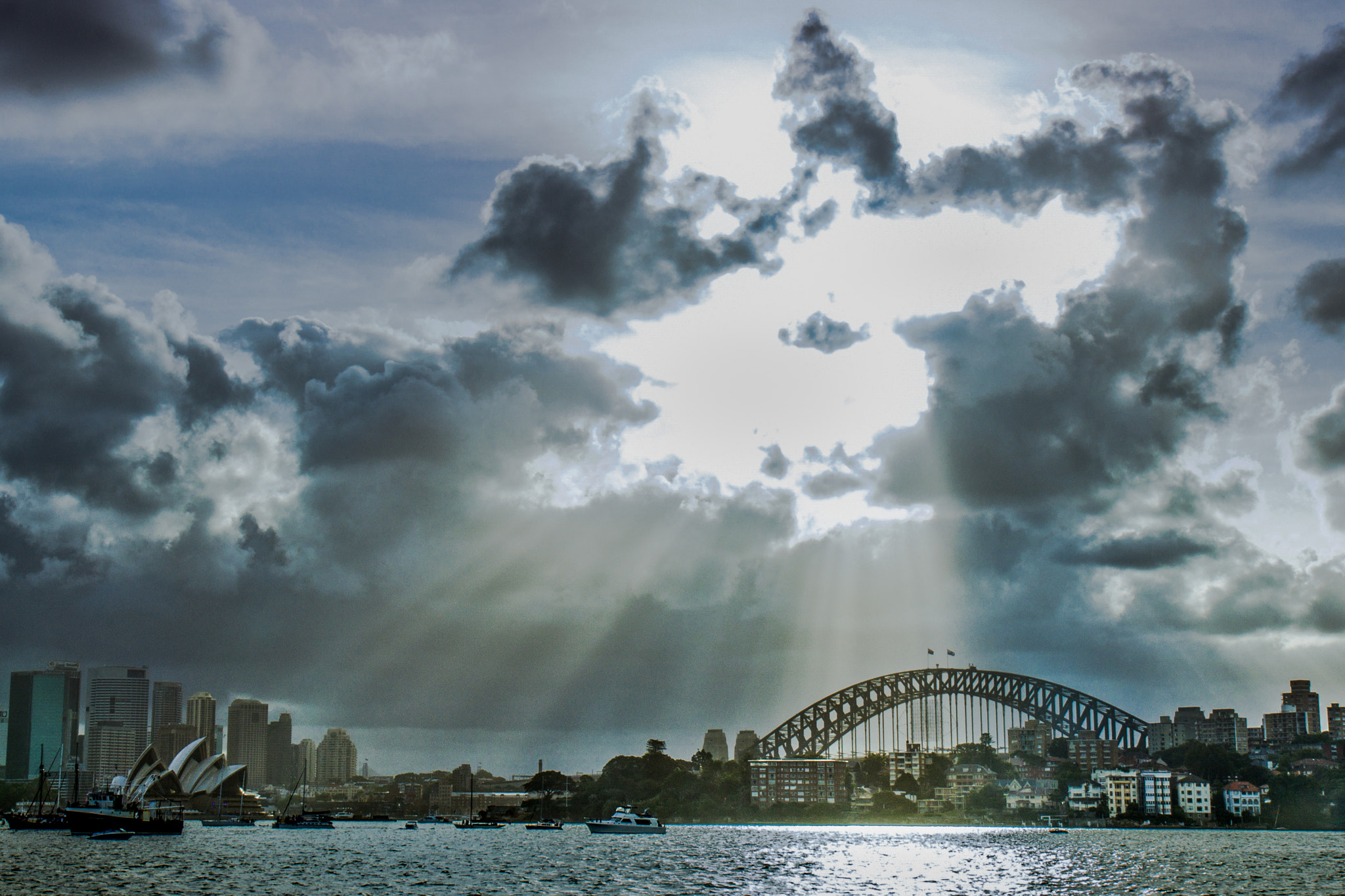 Canon EF-S 17-55mm F2.8 IS USM sample photo. Sydney lights photography