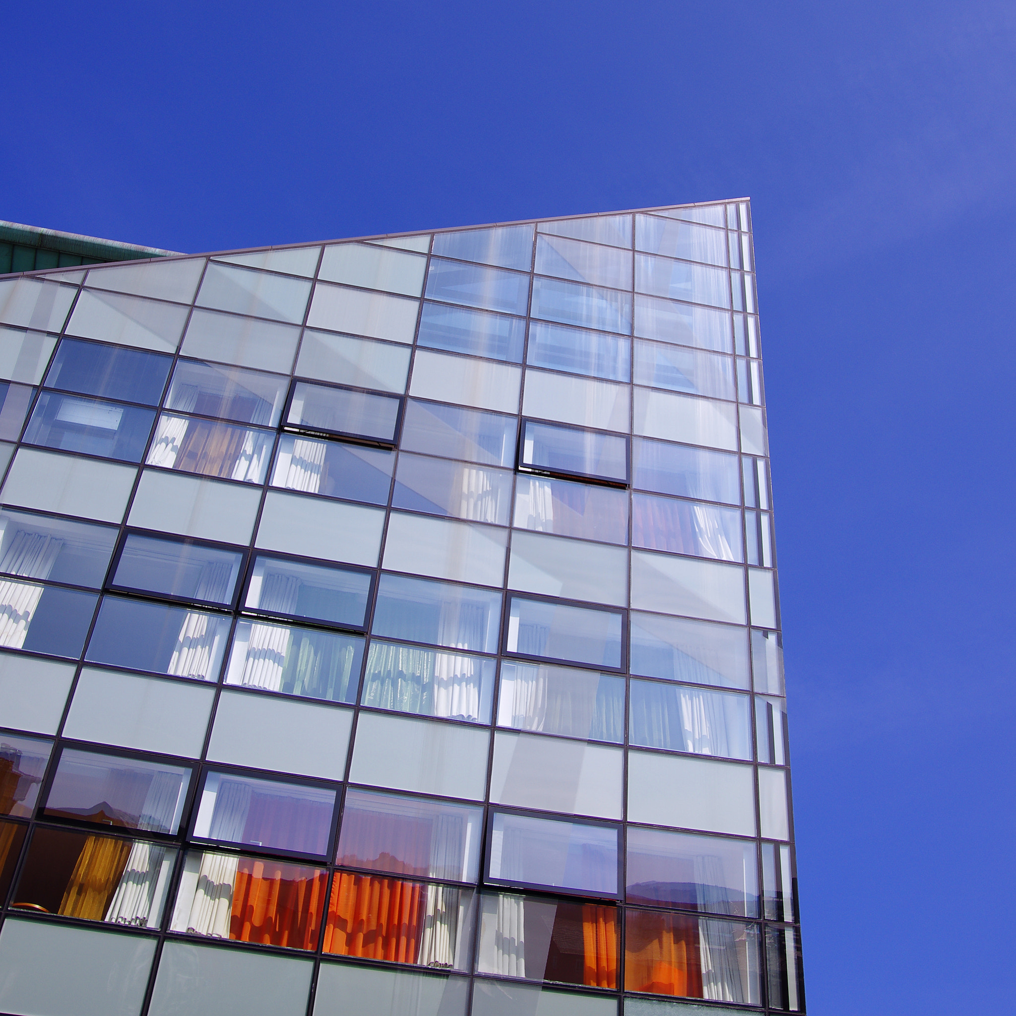 Pentax K-5 sample photo. Glass house photography