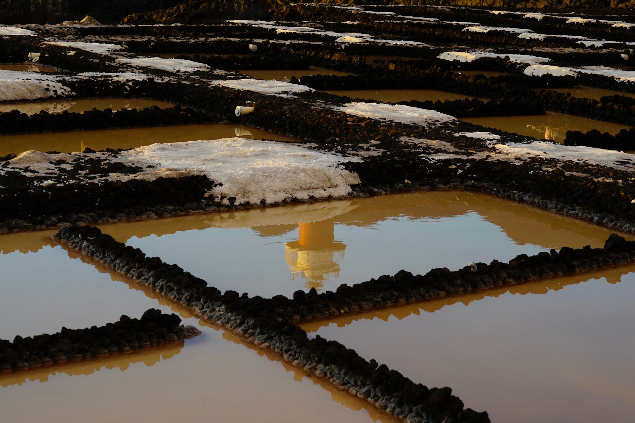 Tamron SP 70-300mm F4-5.6 Di USD sample photo. The lighthouse in the salt lake photography