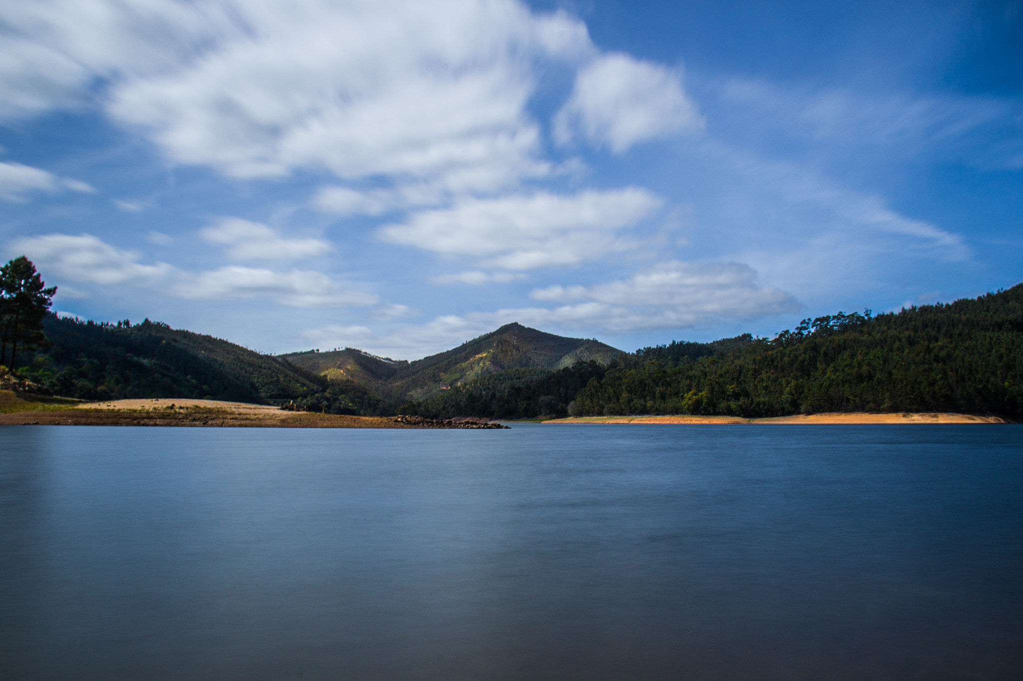 Canon EF-S 18-200mm F3.5-5.6 IS sample photo. Reminder photography