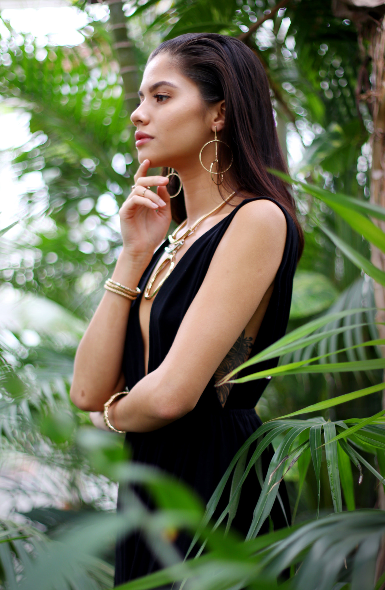 Canon EOS 80D + Canon EF 50mm F1.8 II sample photo. Tropical glam photography