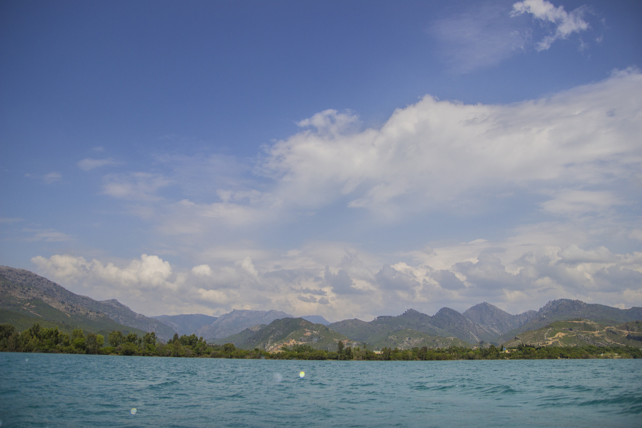 Tamron SP AF 17-50mm F2.8 XR Di II LD Aspherical (IF) sample photo. Cliff diving at khanpur photography
