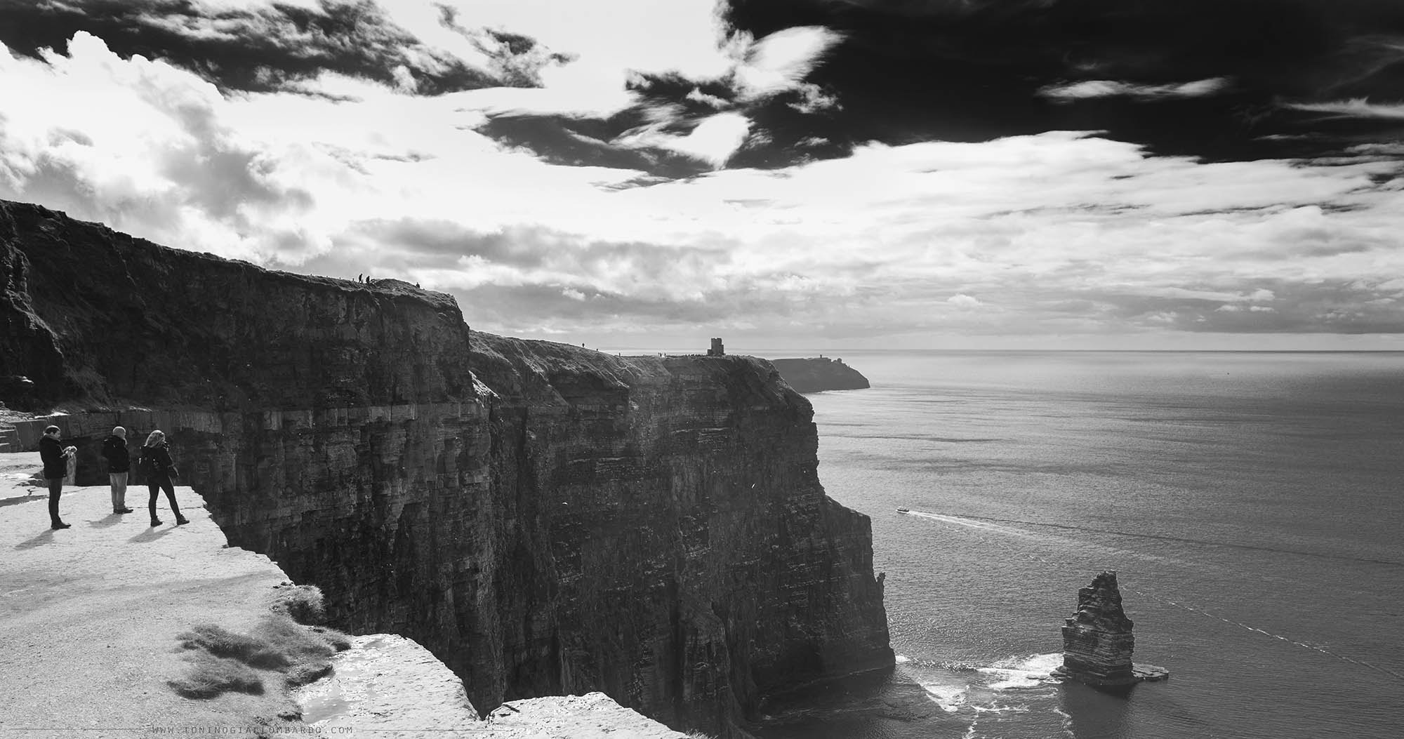Canon EF 16-35mm F2.8L USM sample photo. At the edge... photography