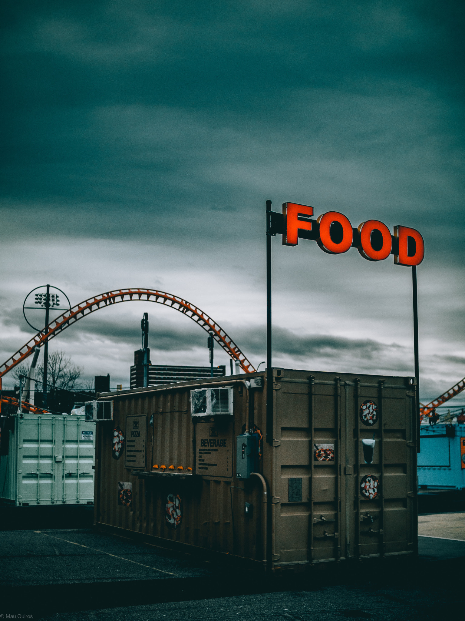 Panasonic Lumix DMC-GH4 sample photo. Coney island after hours photography