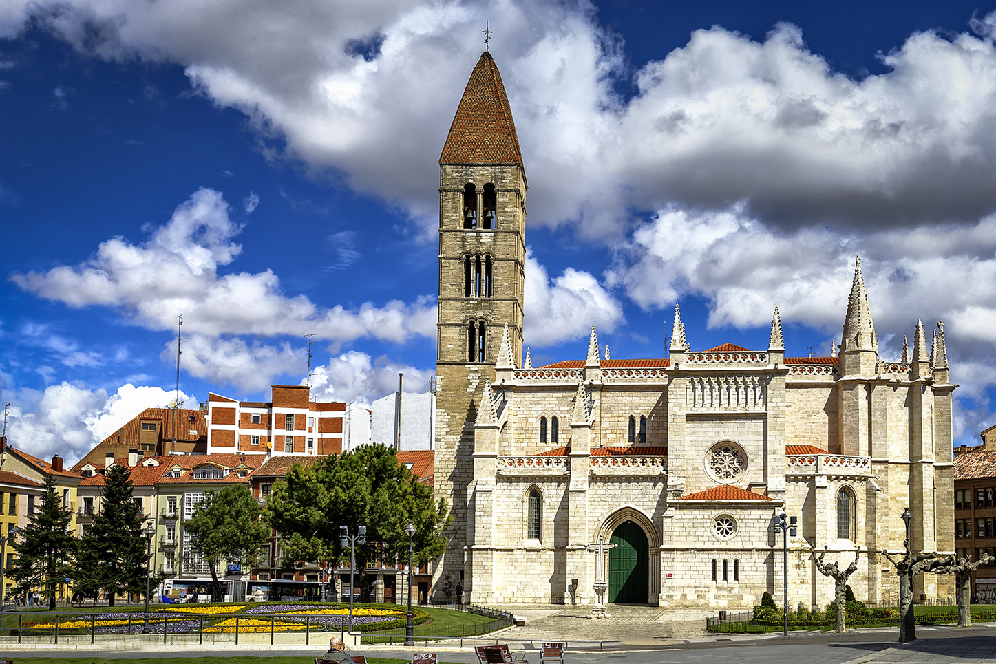 Canon EF 16-35mm F2.8L II USM sample photo. Iglesia de santa maría la antigua-valladolid photography