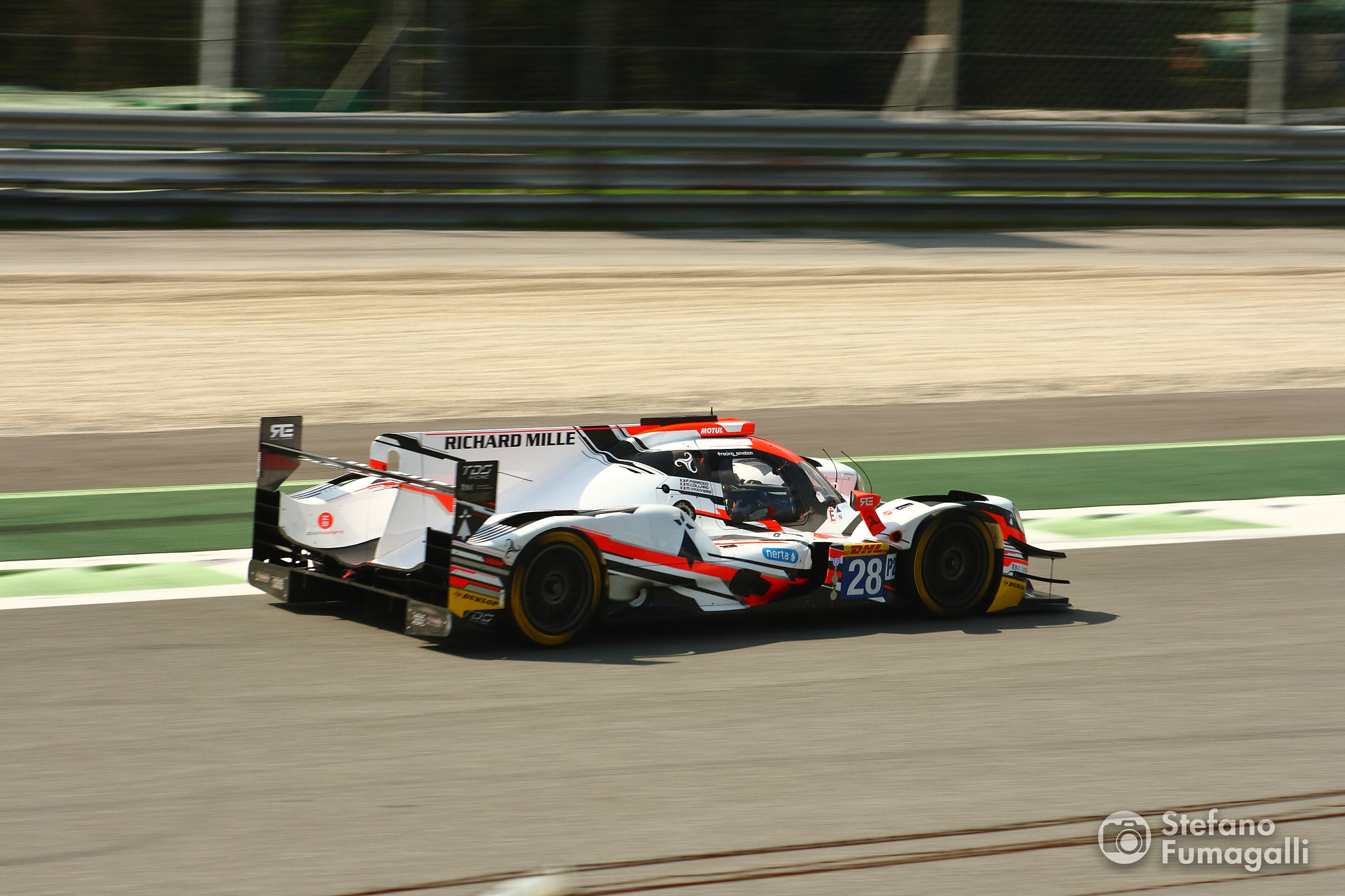 Canon EOS 400D (EOS Digital Rebel XTi / EOS Kiss Digital X) + EF75-300mm f/4-5.6 sample photo. Fia wec prologue 2017 - monza photography