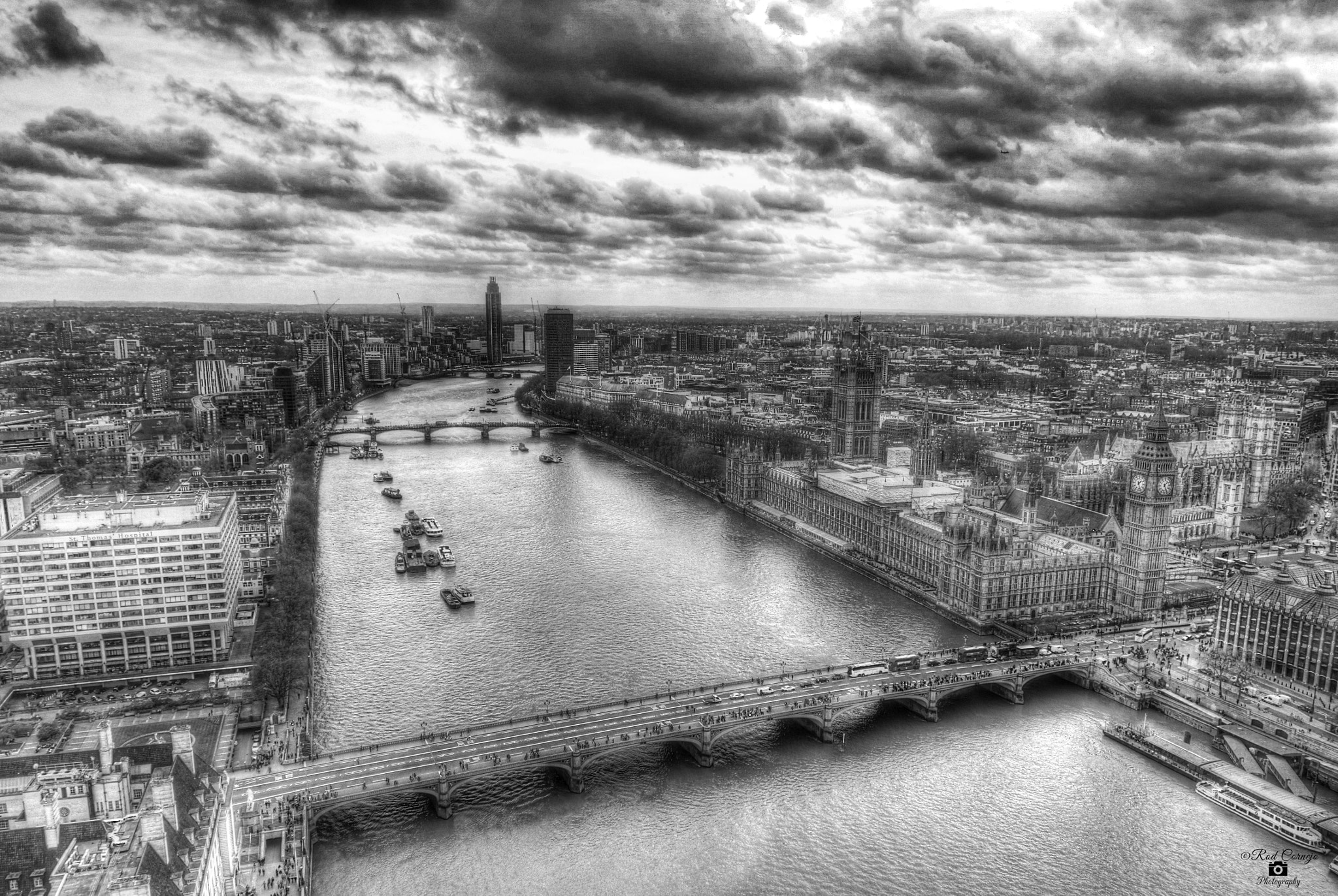 Olympus OM-D E-M5 II sample photo. Thames river.... photography