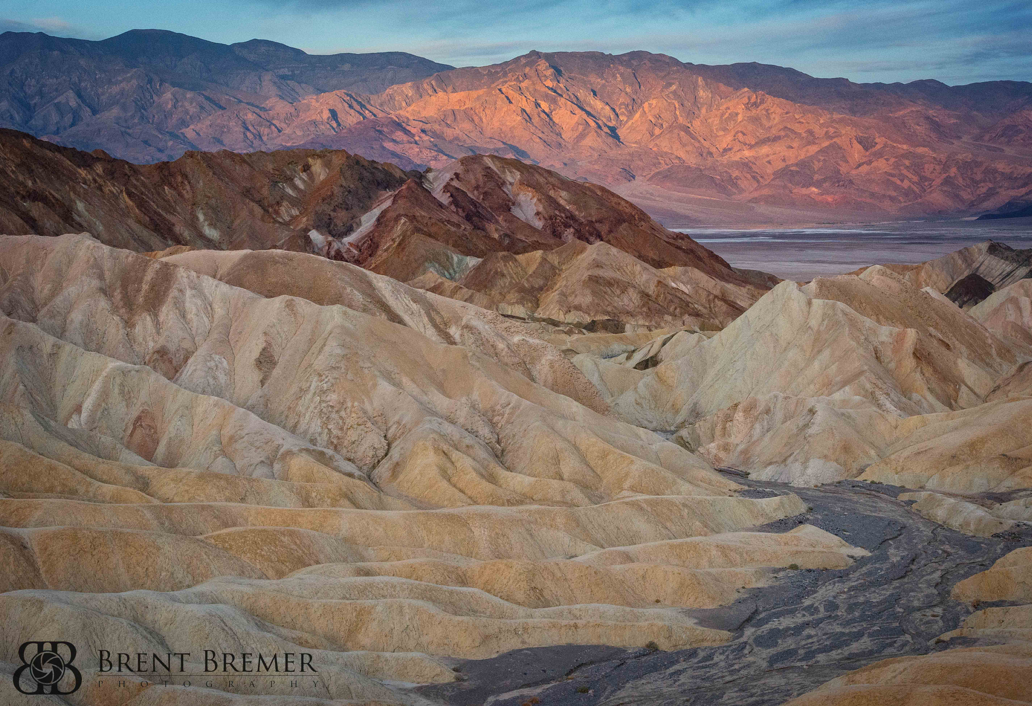Nikon AF-S Nikkor 24-70mm F2.8G ED sample photo. Death valley sunrise photography