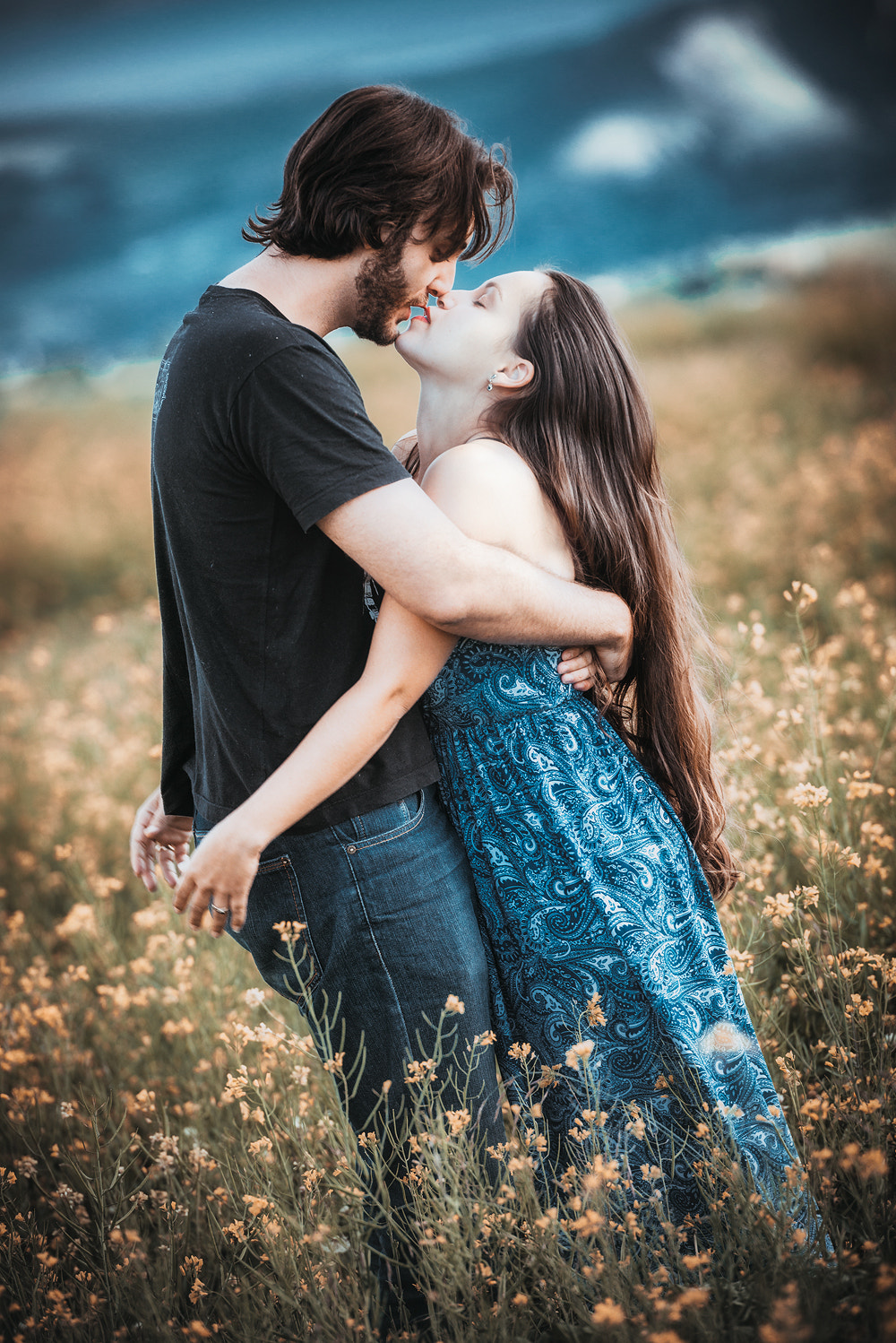 Nikon AF-S Nikkor 70-200mm F2.8G ED VR II sample photo. Love in the air. photography
