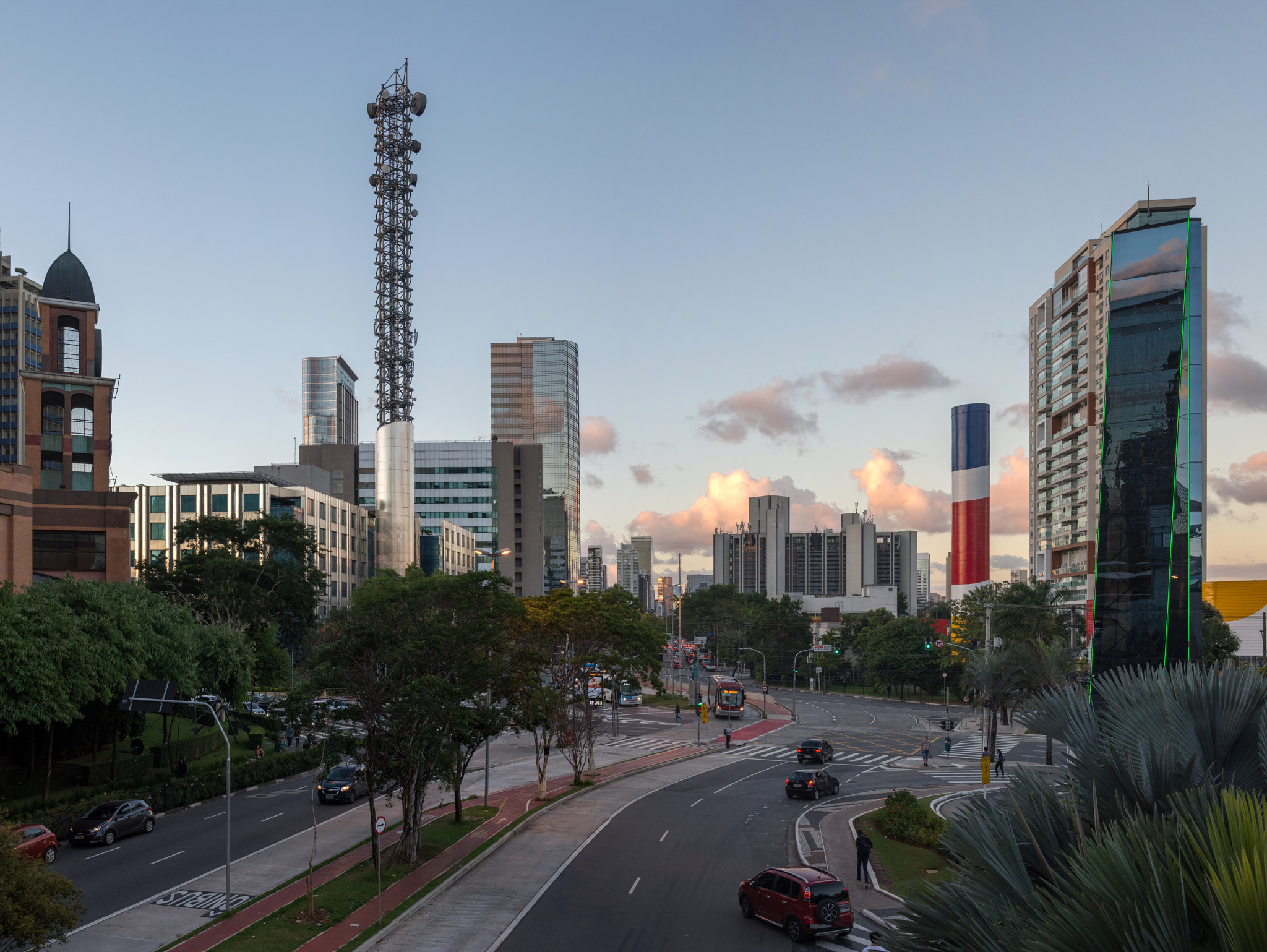 Sigma 18-50mm F2.8 EX DC Macro sample photo. Panorama of morumbi são paulo photography