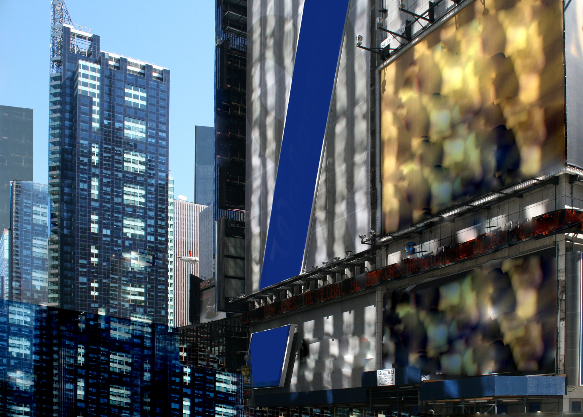 Canon EOS 400D (EOS Digital Rebel XTi / EOS Kiss Digital X) sample photo. New york city abstract -times square photography
