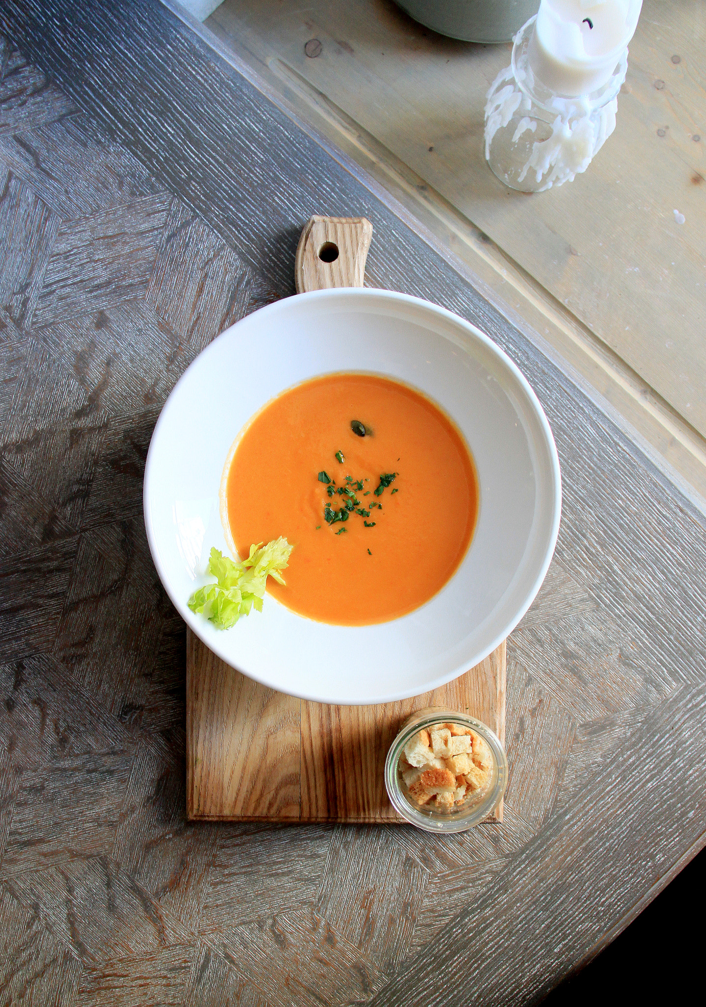 Canon EF-S 18-200mm F3.5-5.6 IS sample photo. Soup photography