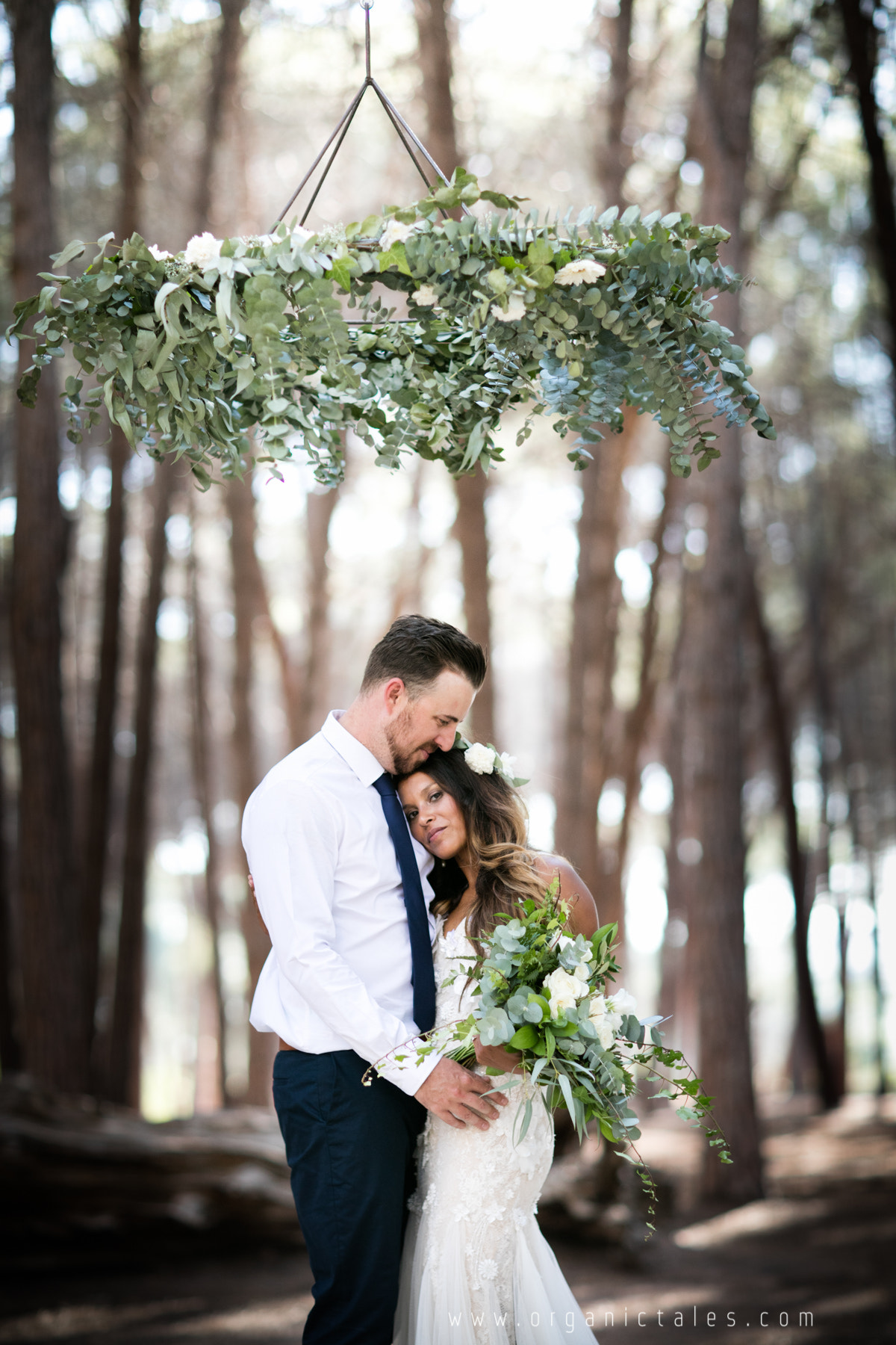 Canon EOS 5DS + Canon EF 85mm F1.2 sample photo. Forest nuptials photography