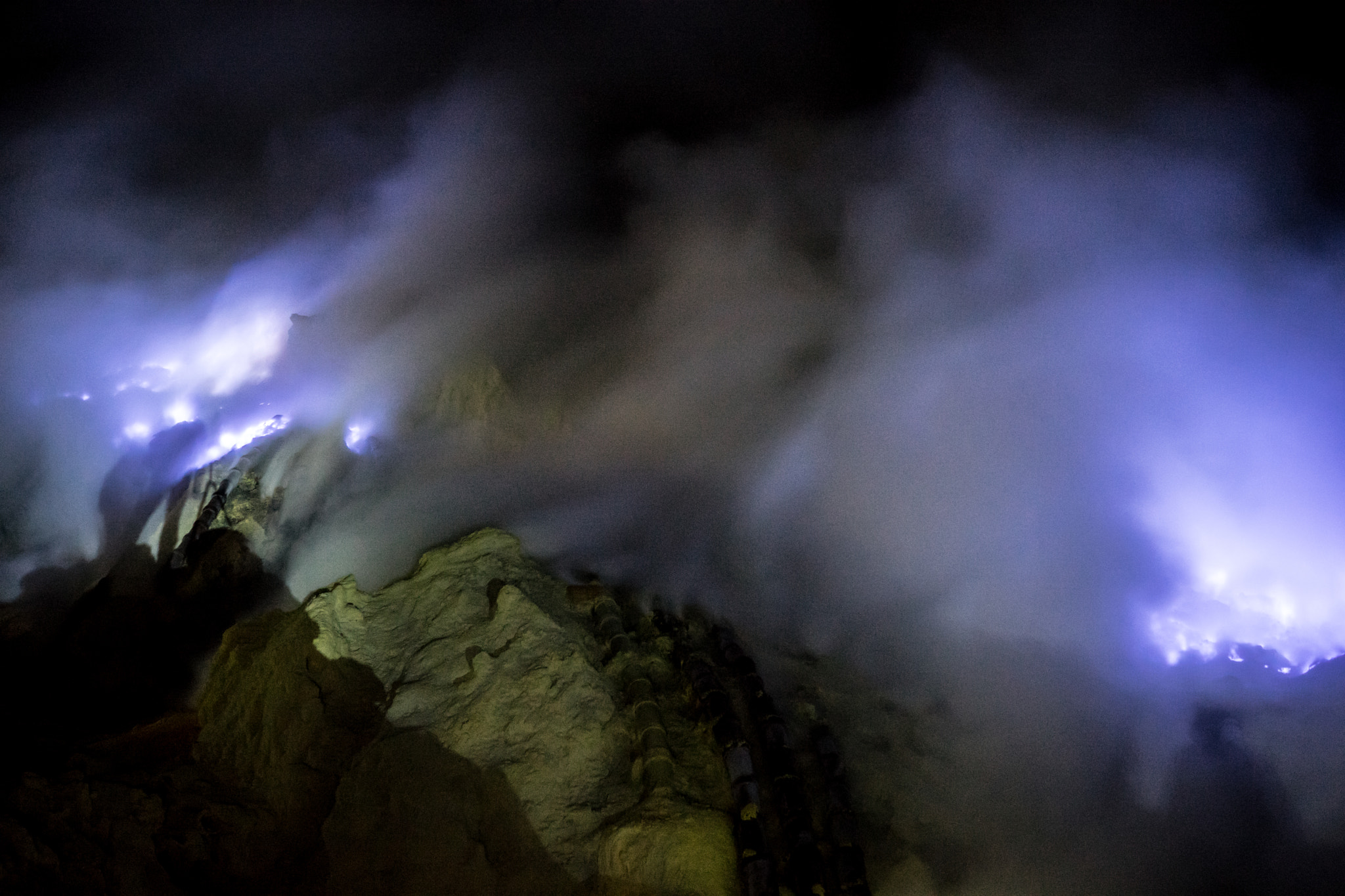 Sony a7 + Sony FE 28mm F2 sample photo. Ijen blue fire 4 photography