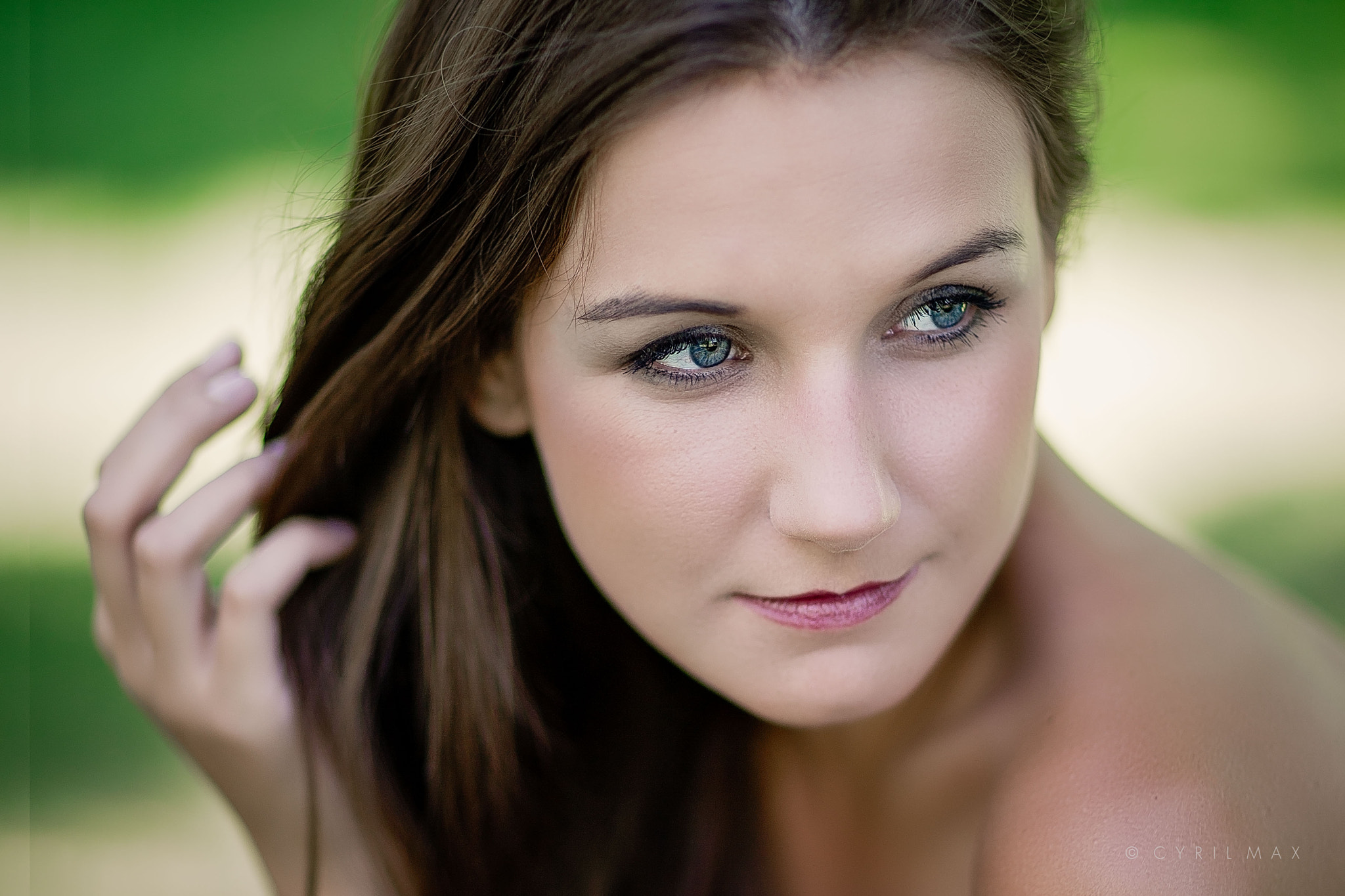 Canon EOS 6D + Canon EF 85mm F1.2L II USM sample photo. Lucie photography