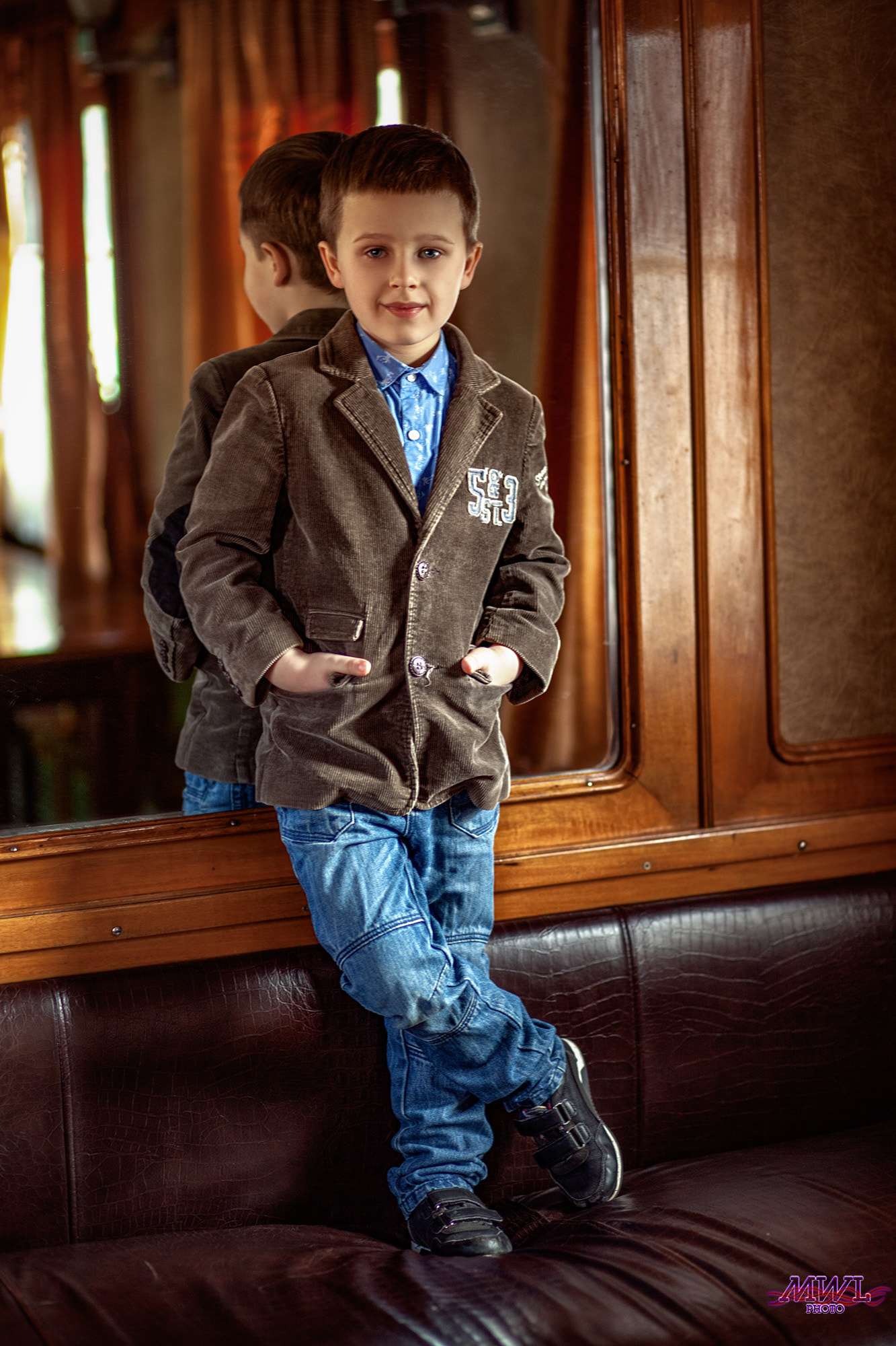 Canon EF 85mm F1.8 USM sample photo. Boy photography