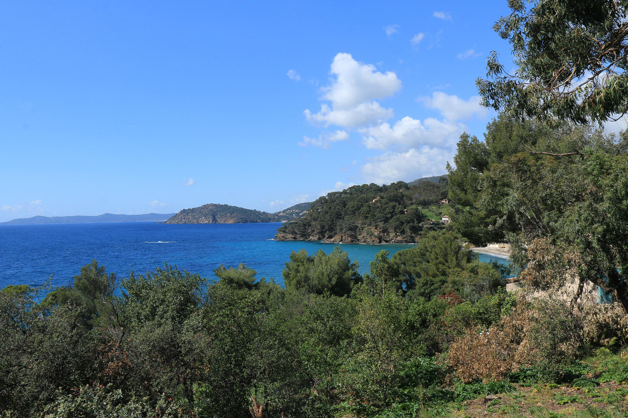 Canon EF-S 17-55mm F2.8 IS USM sample photo. Beach of south of france photography